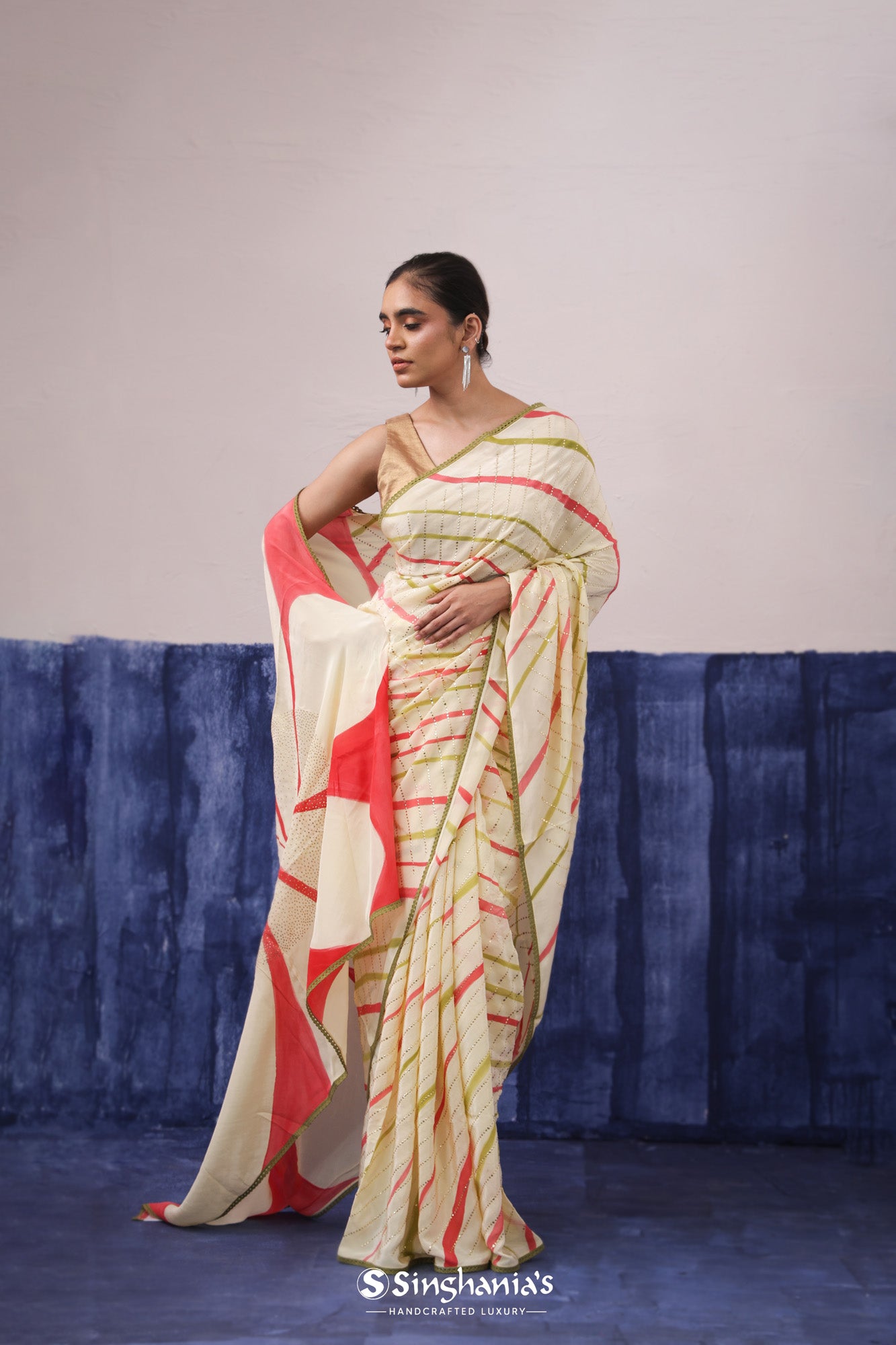Pastel Yellow Printed Soft Silk Saree With Geometrical Design