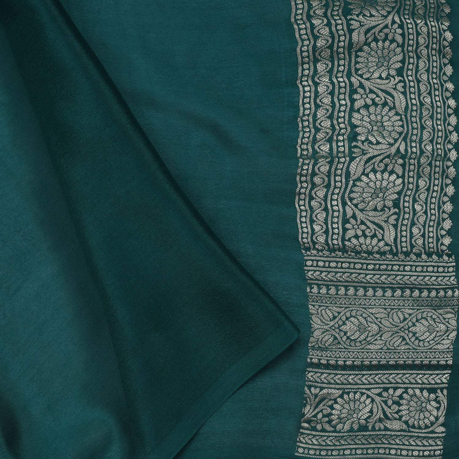Deep Green Banarasi Silk Saree With Floral Jaal Design - Singhania's