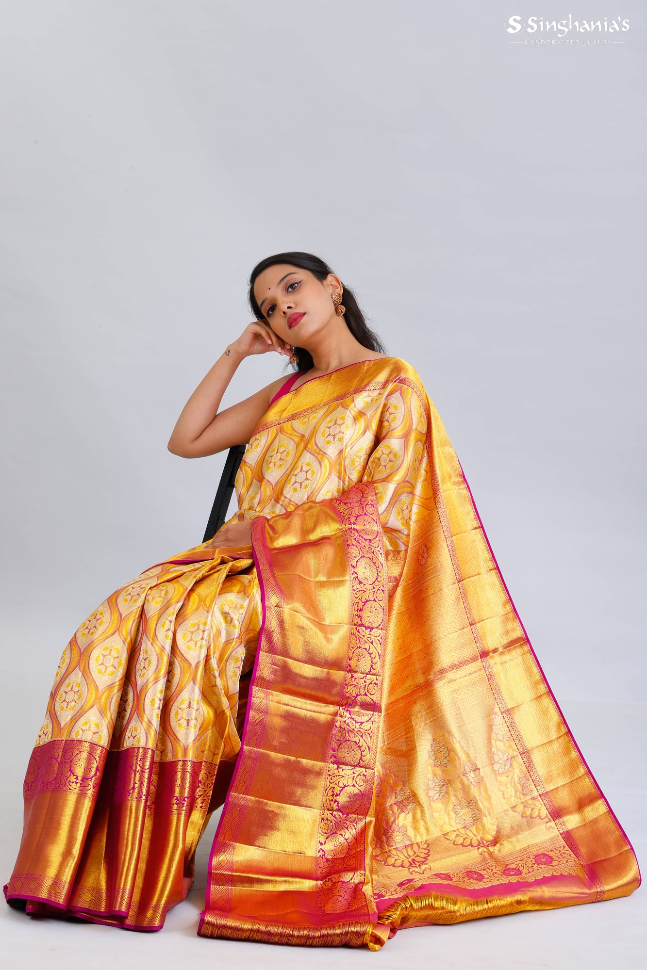 Light Gold Tissue Kanjivaram Silk Saree With Floral Pattern