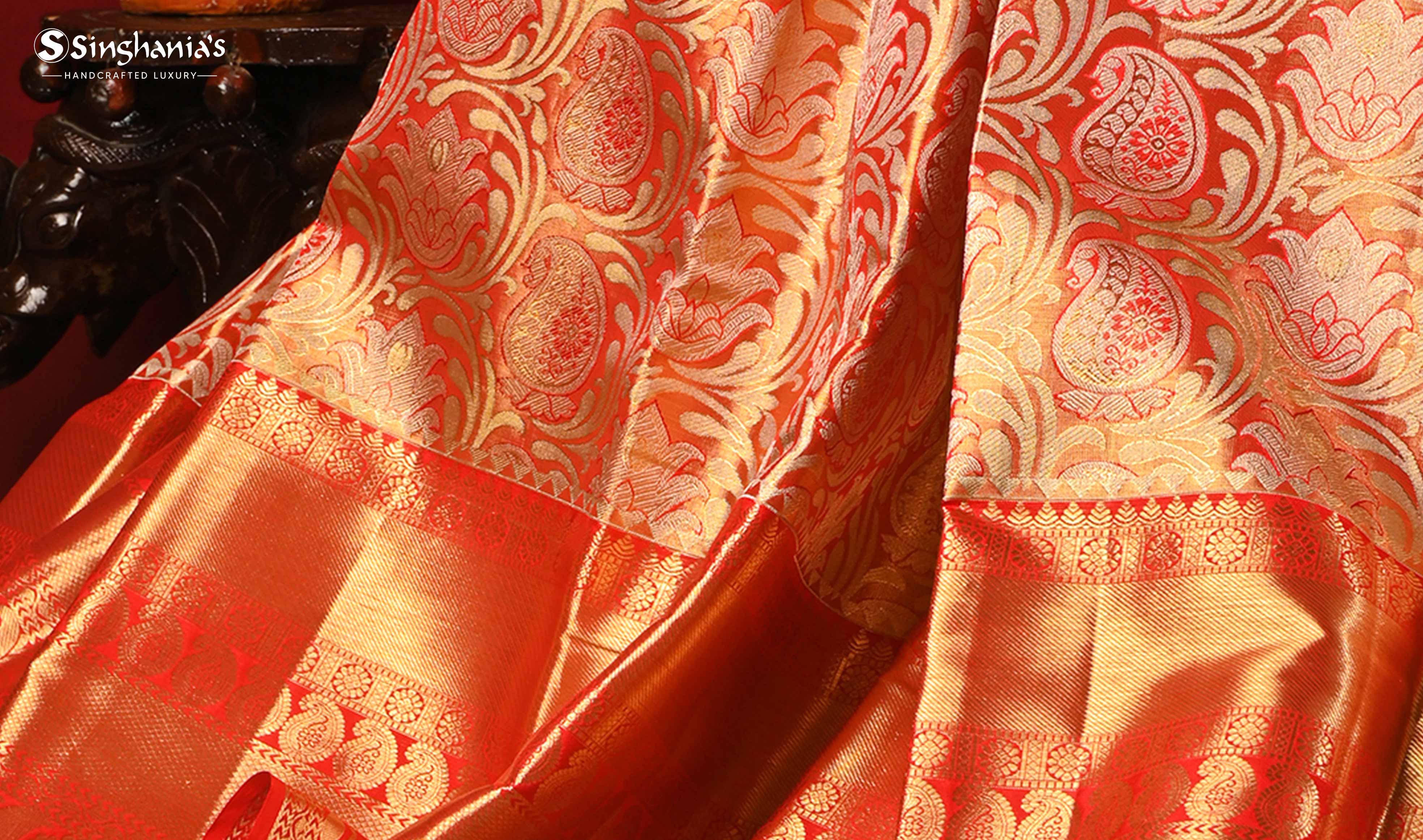 Kanjivaram Chronicles: The Allure of Borderless vs Big Border Sarees