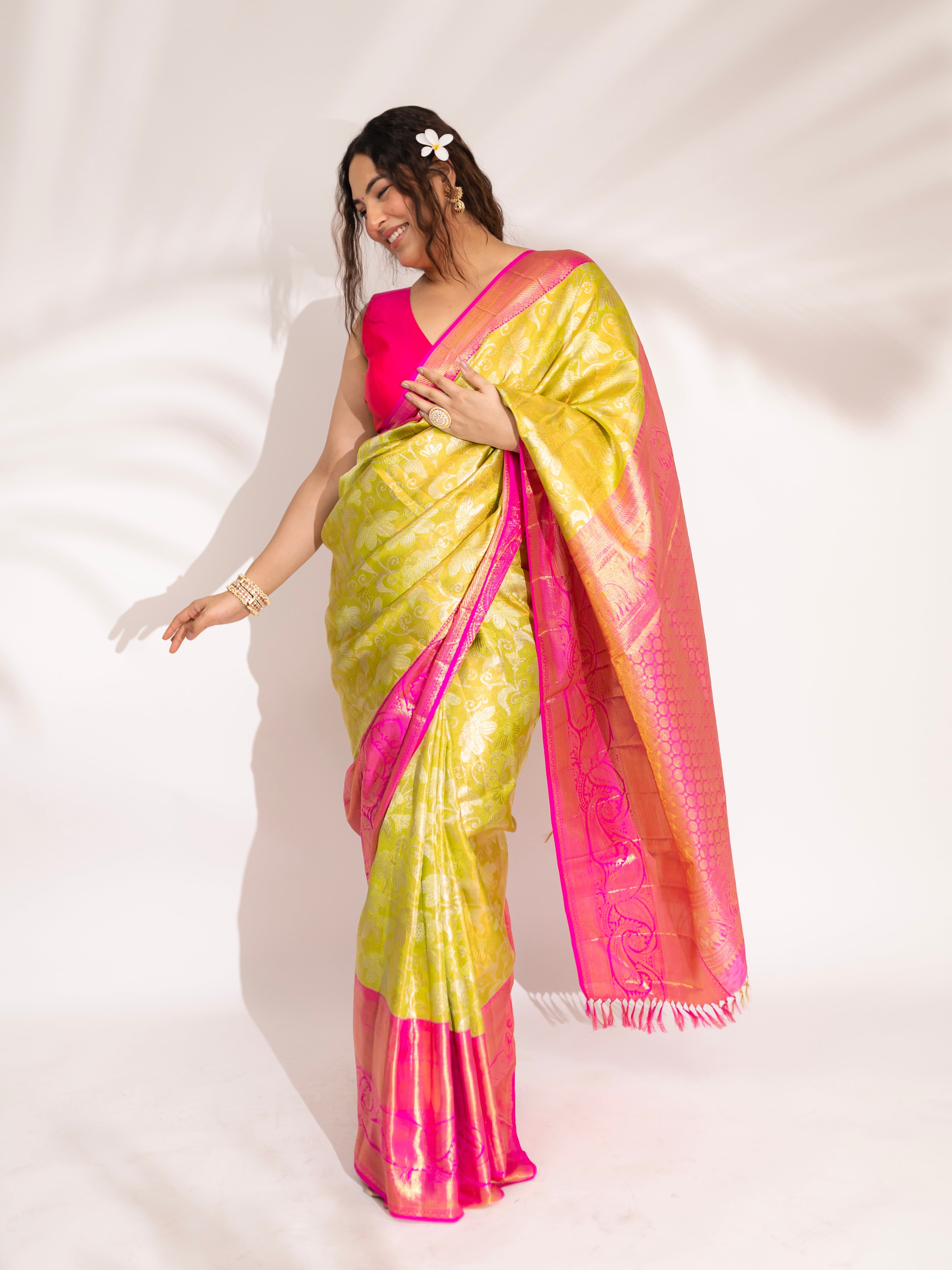 Style Like an influencer, Sakshi Sindwani - Premium Sarees Online