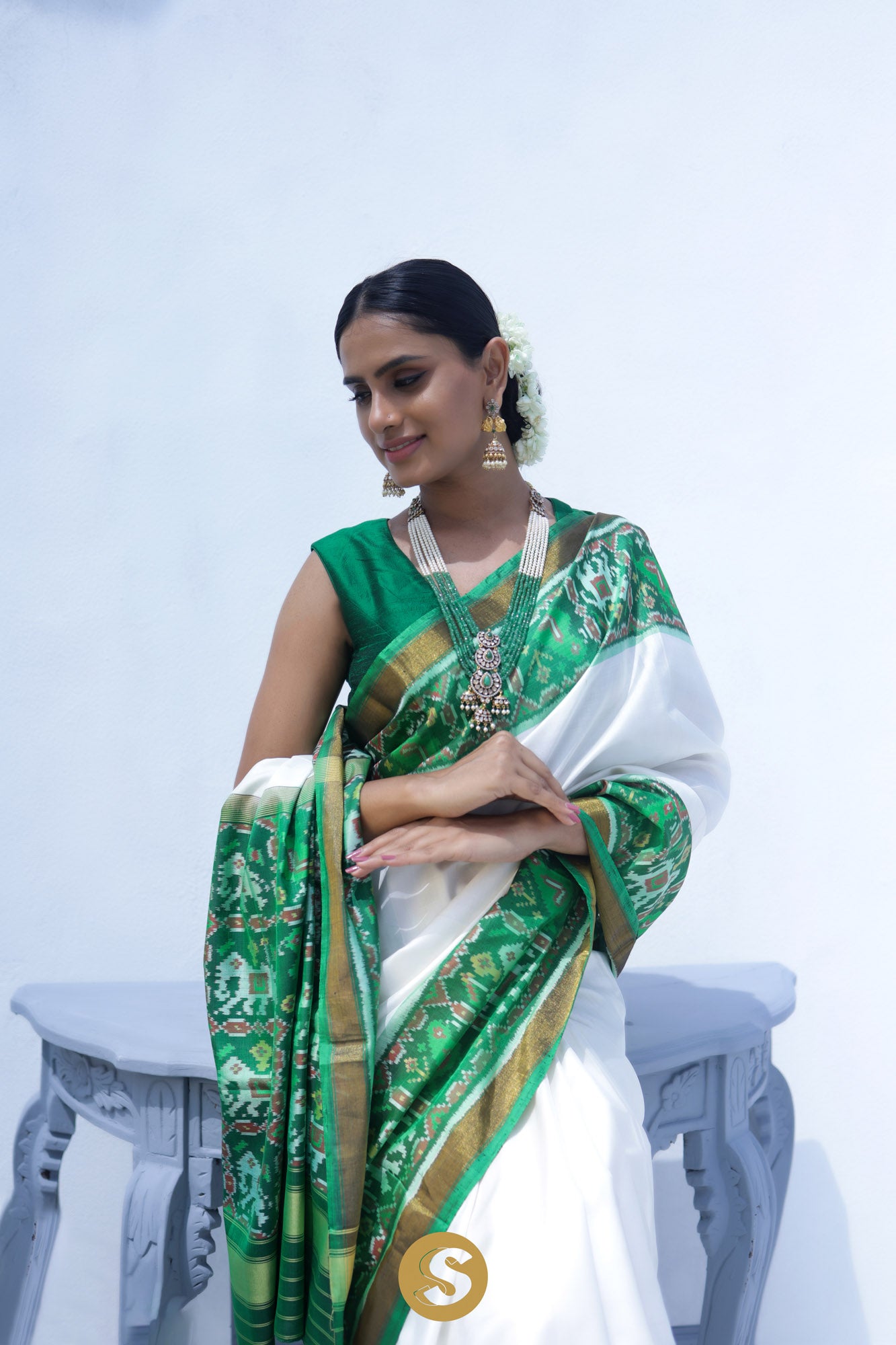 Bright White Ikat Silk Handloom Saree