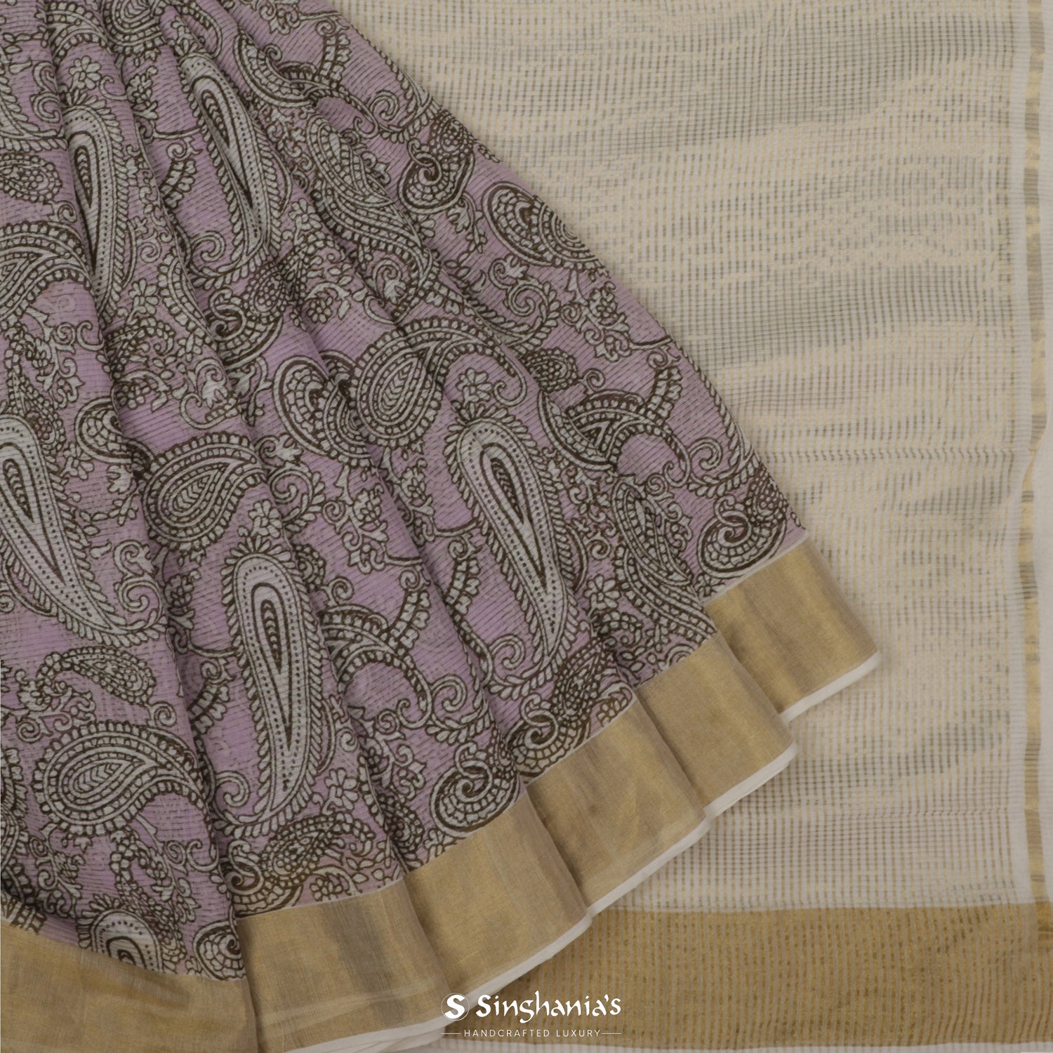 Lace Pink Printed Cotton Saree With Floral Pattern