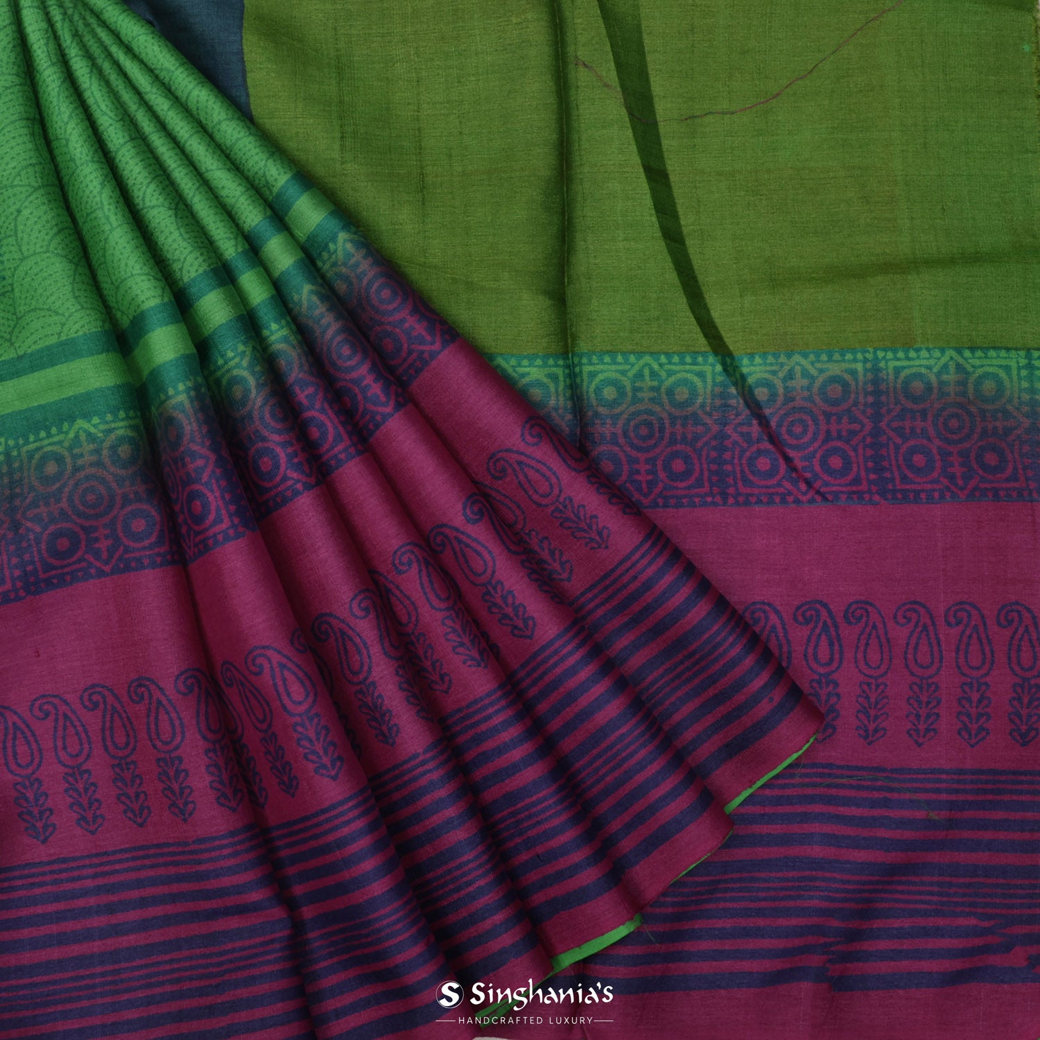 Mantis Green Tussar Silk Saree With Printed Abstract Pattern
