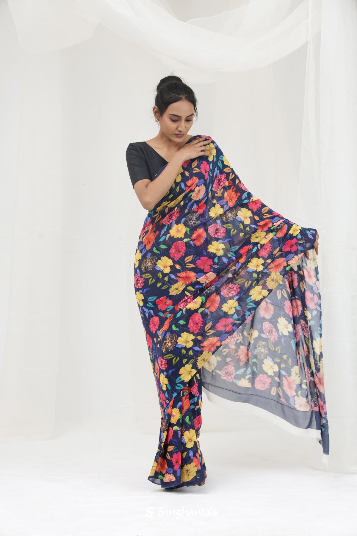 Oxford Blue Printed Georgette Saree With Floral Pattern