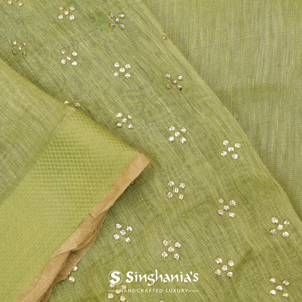 Medium Spring Green Linen Saree With Foil Print