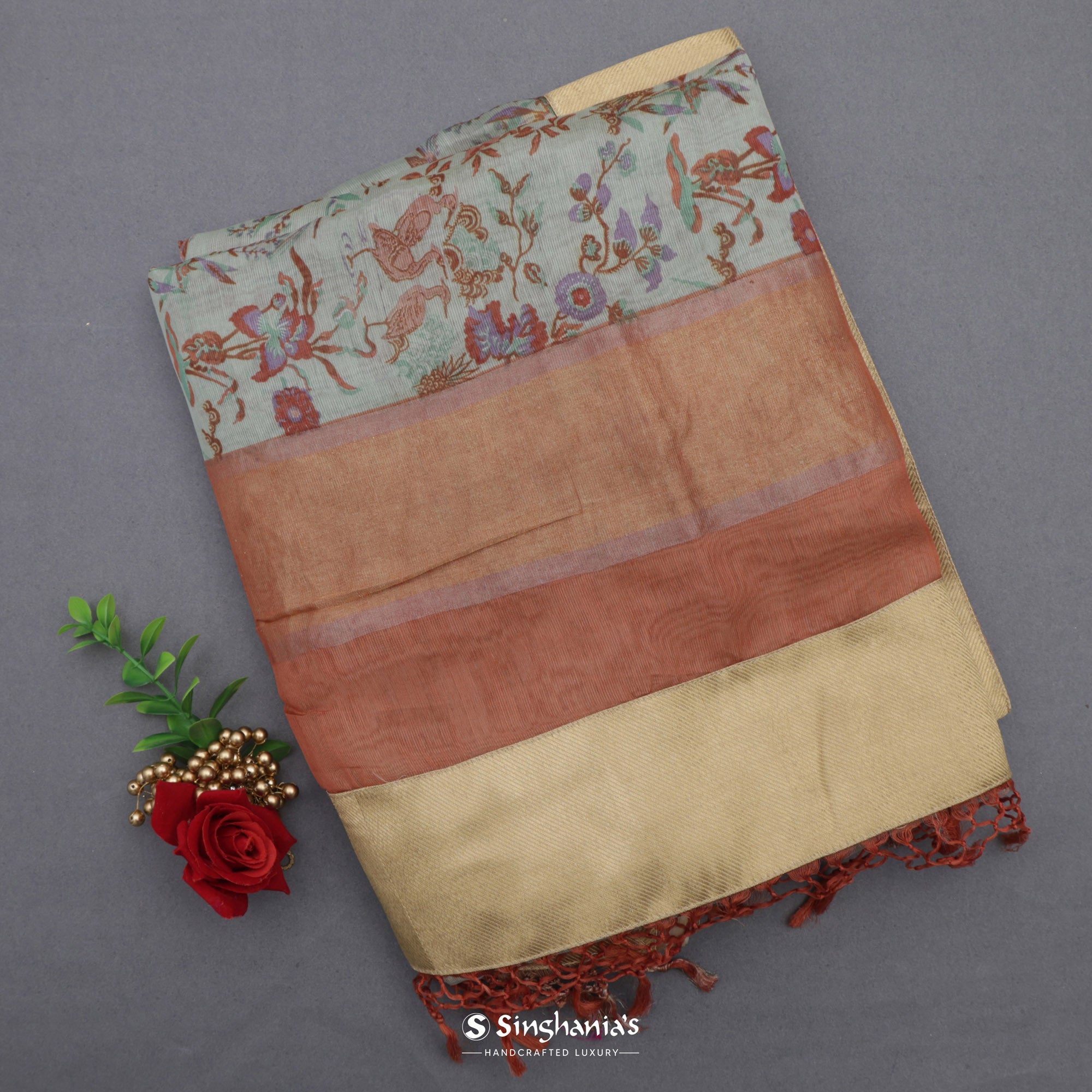 Laurel Green Printed Maheshwari Saree With Flora-Fauna Motifs