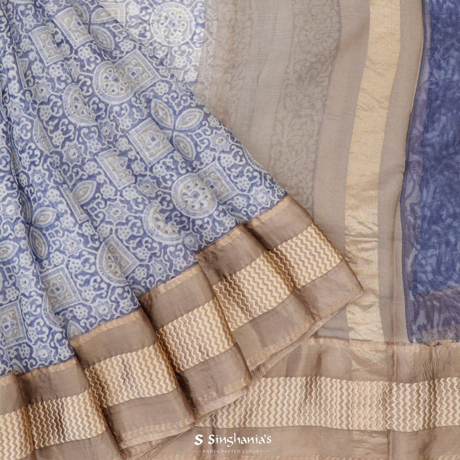 Pale Blue Printed Maheshwari Silk Saree With Abstract Pattern