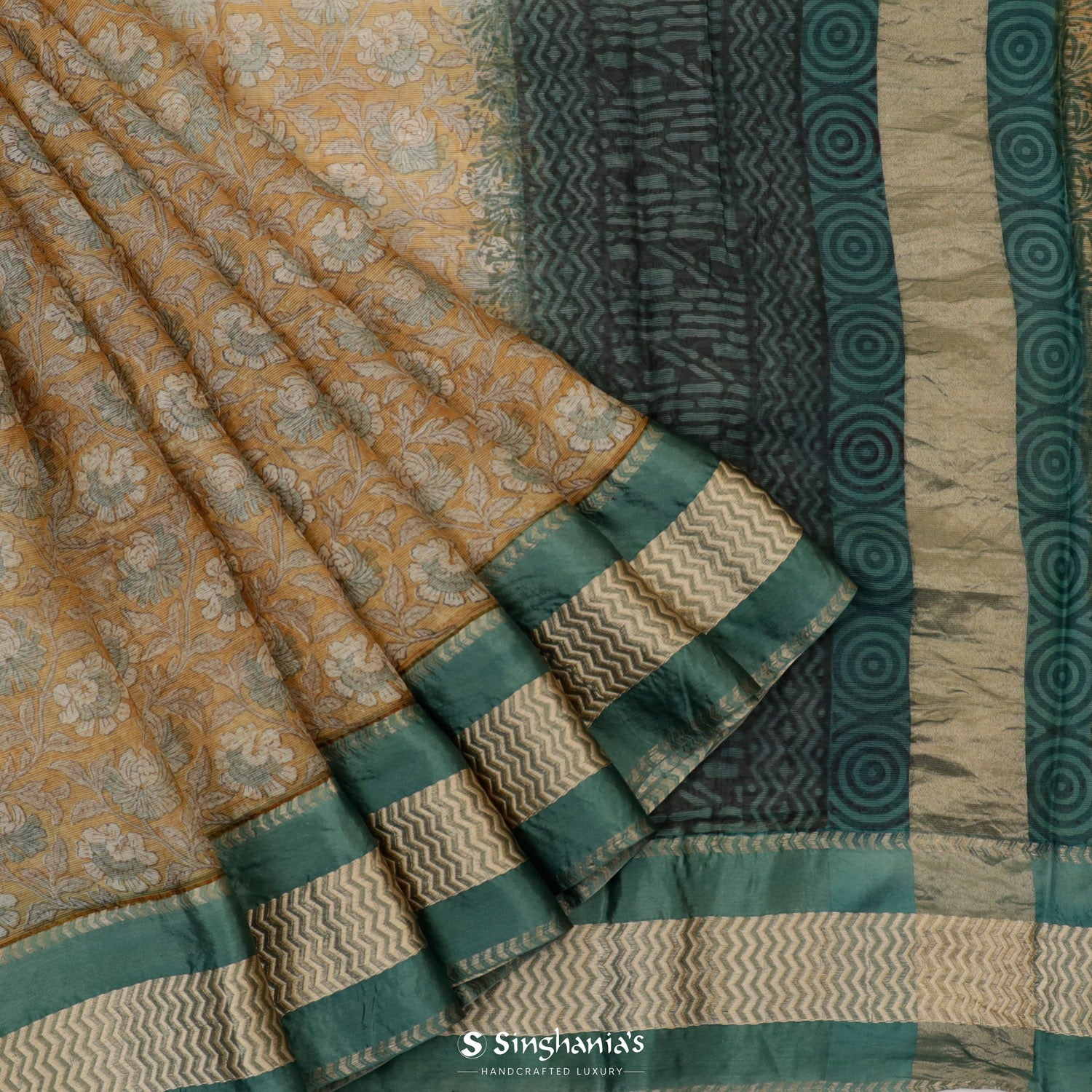 Pale Yellow Printed Maheshwari Saree With Floral Pattern