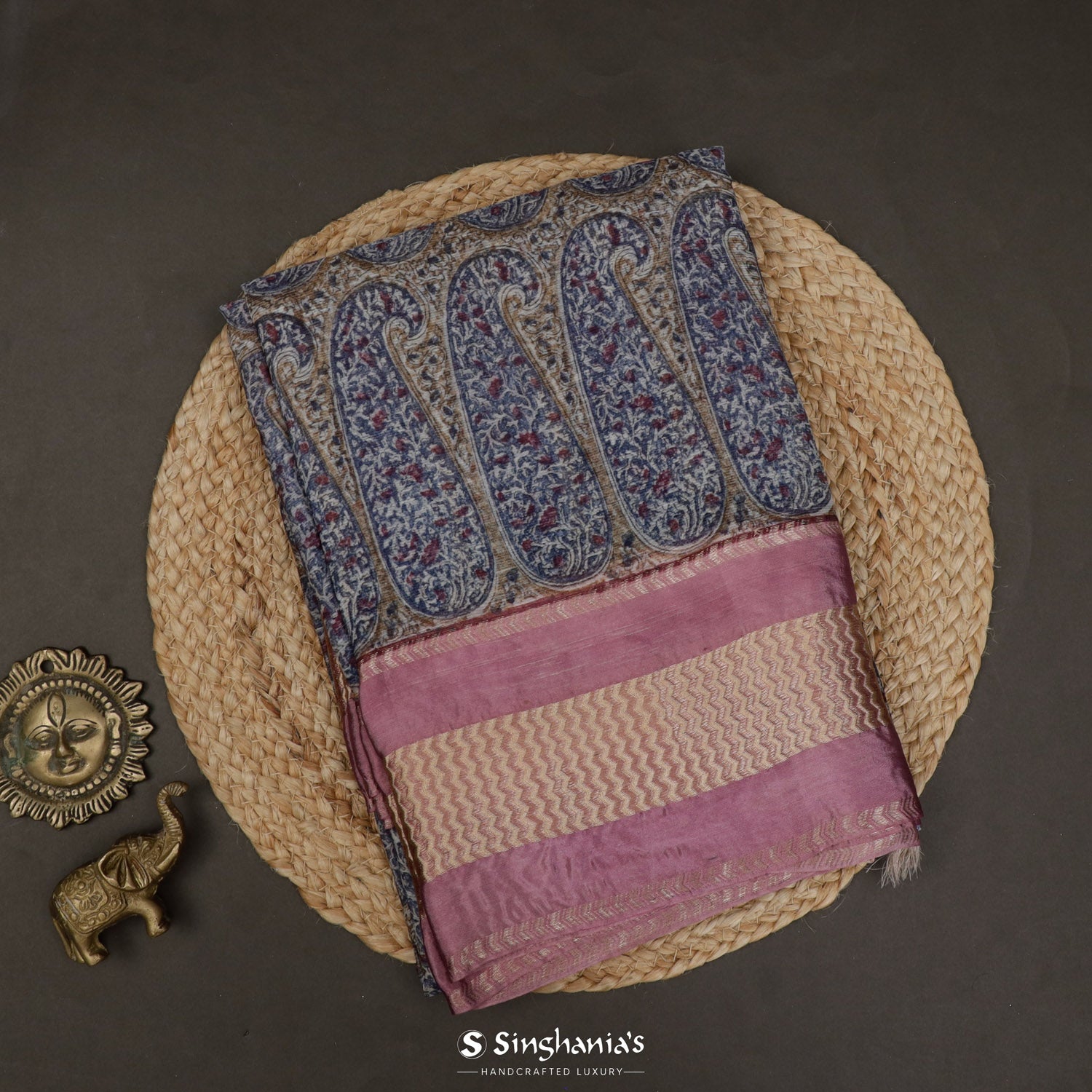 Autumn Cream Printed Maheshwari Saree With Paisley Pattern