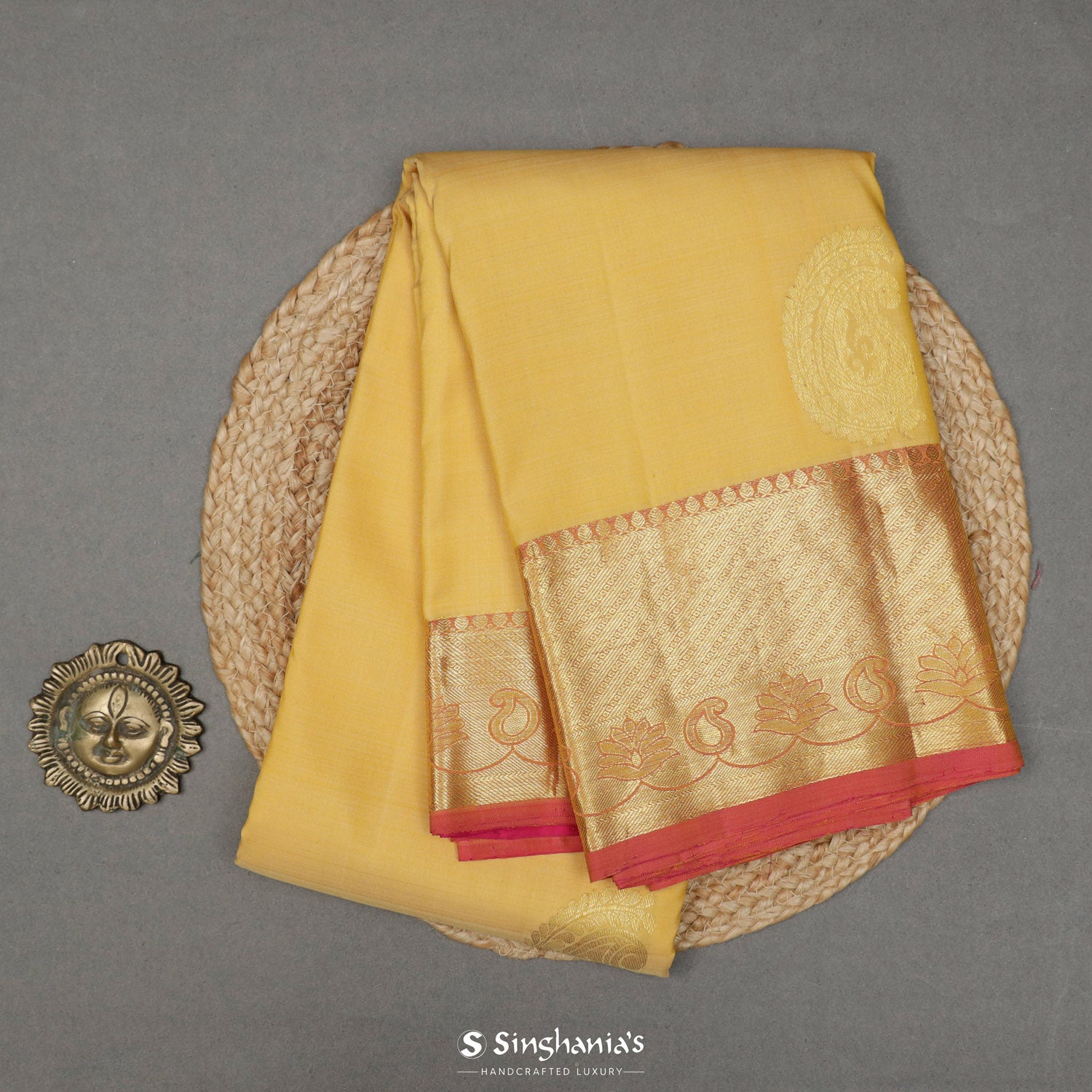 Macaroon Yellow Kanjivaram Silk Saree With Paisely Butti Pattern