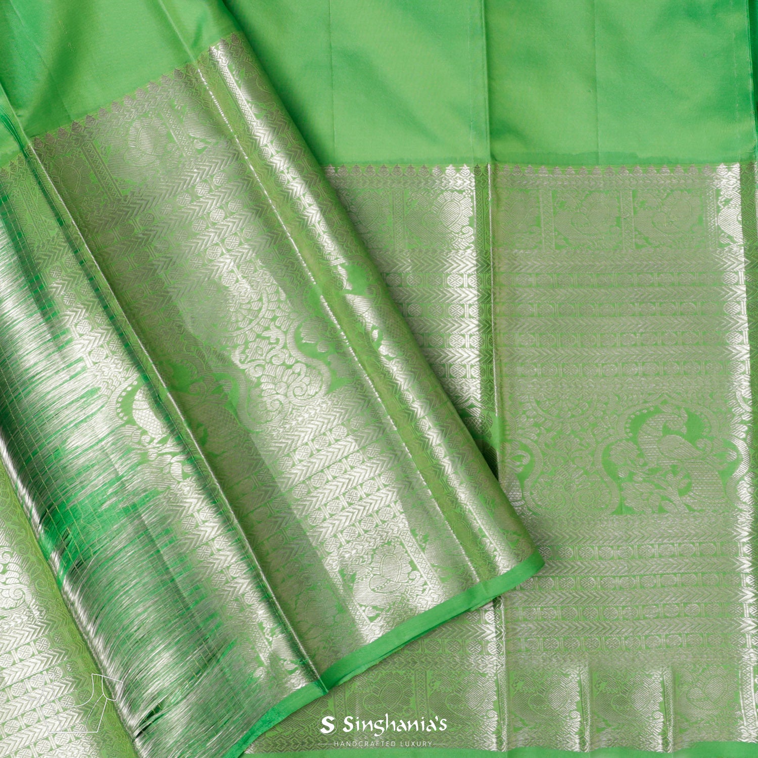 Chateau Green Kanjivaram Saree With Floral Jaal Pattern