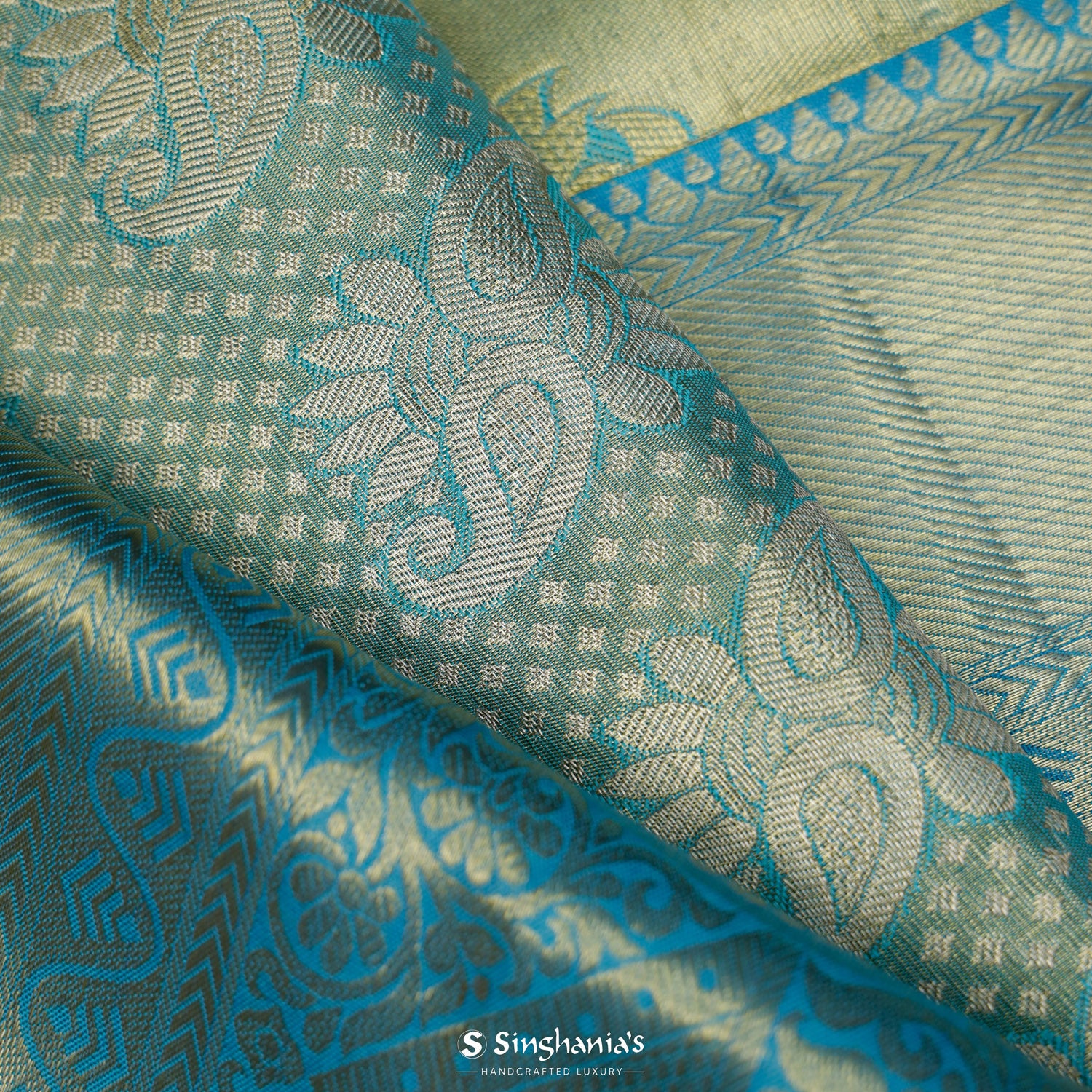 Tiffany Blue Kanjivaram Silk Saree With Floral Jaal Pattern