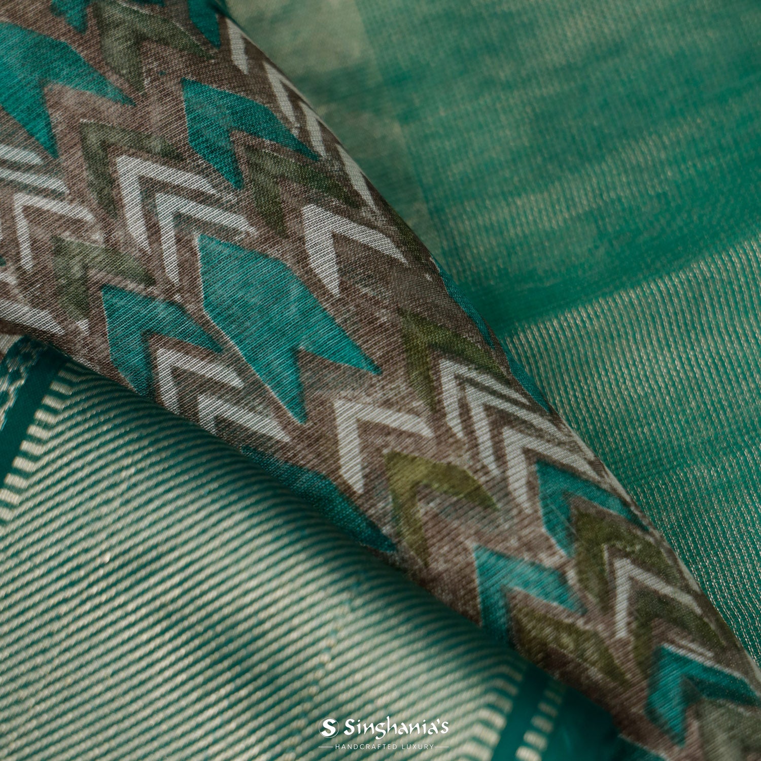 Teal Green Printed Maheshwari Saree With Geometrical Pattern