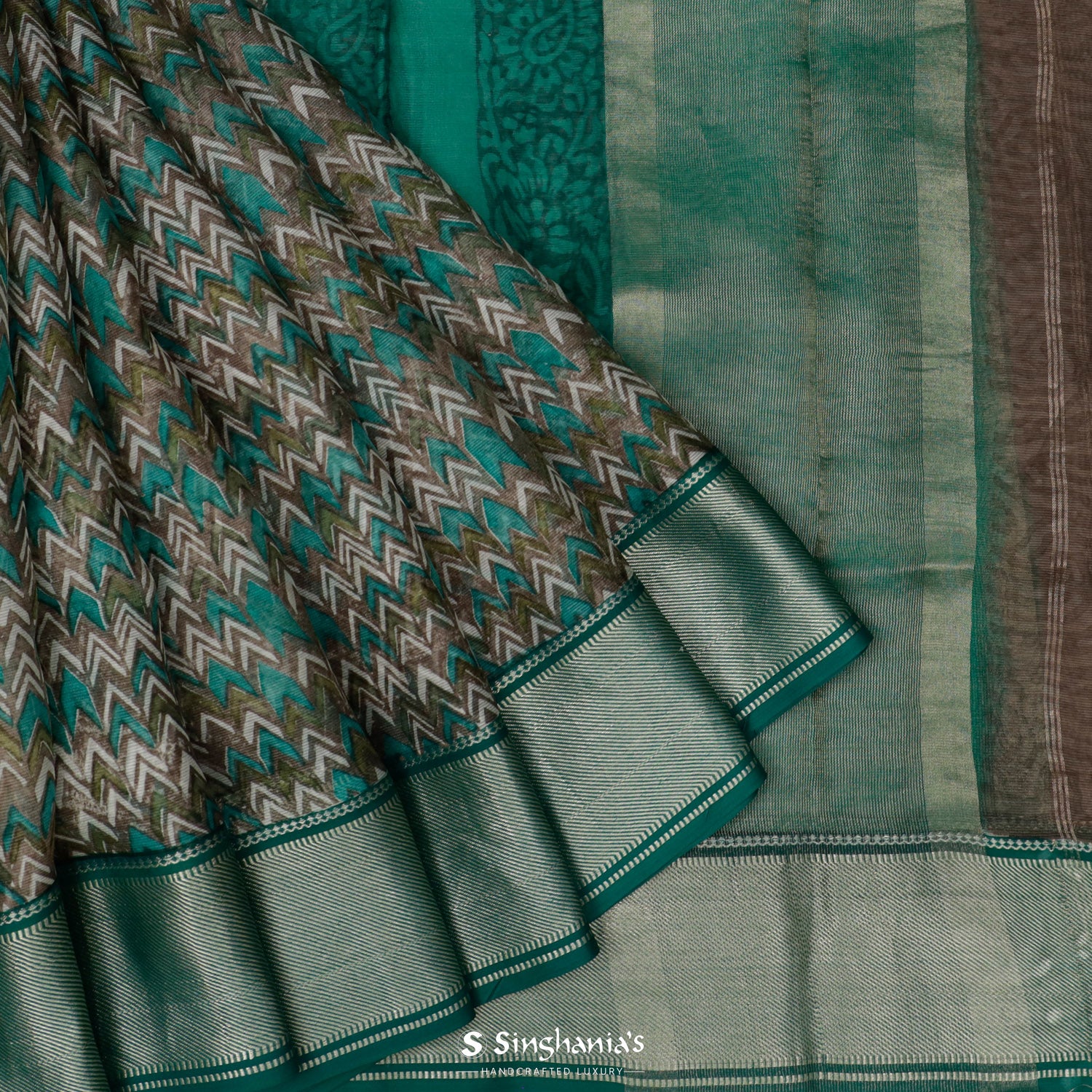 Teal Green Printed Maheshwari Saree With Geometrical Pattern
