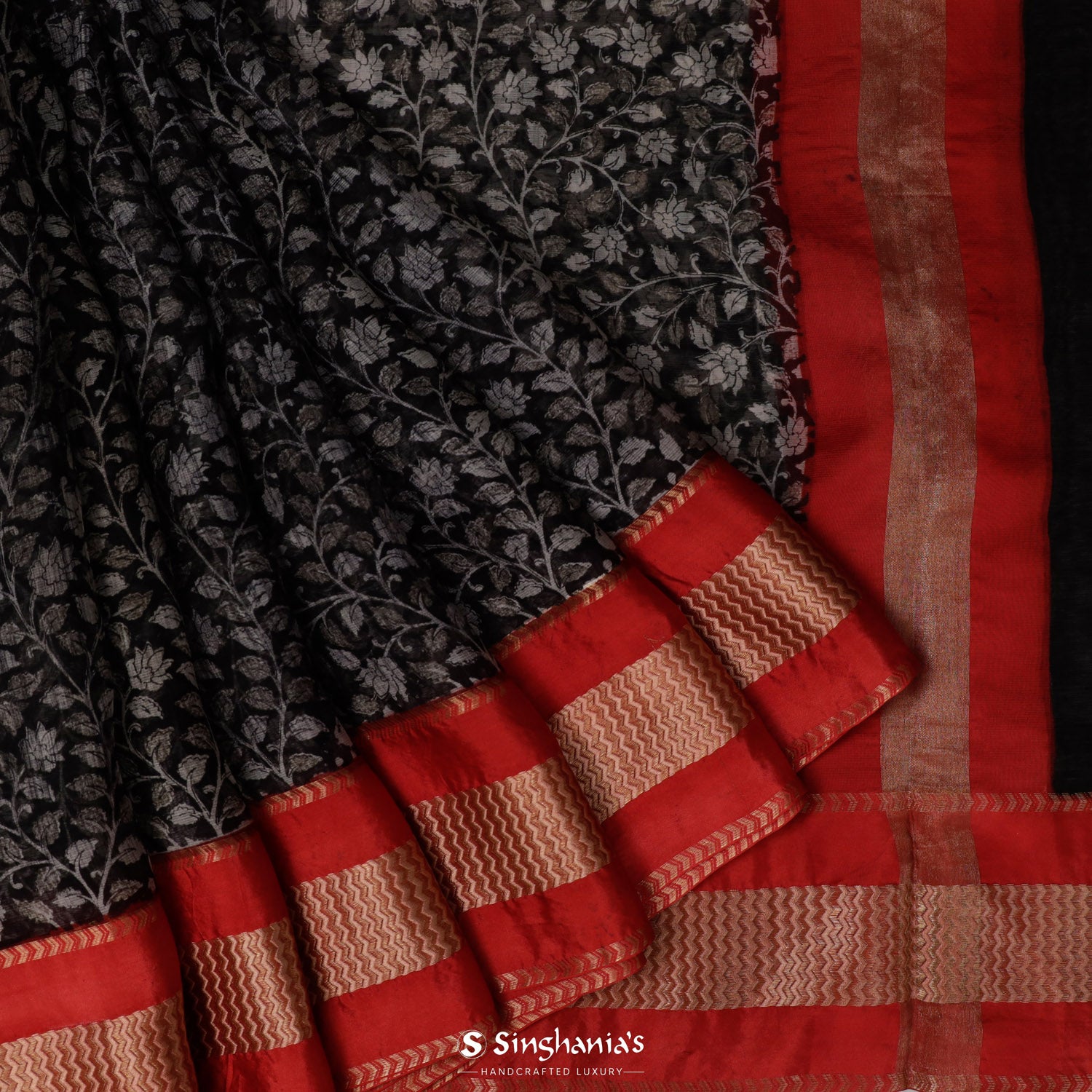 Slate Black Printed Maheshwari Saree With Floral Pattern