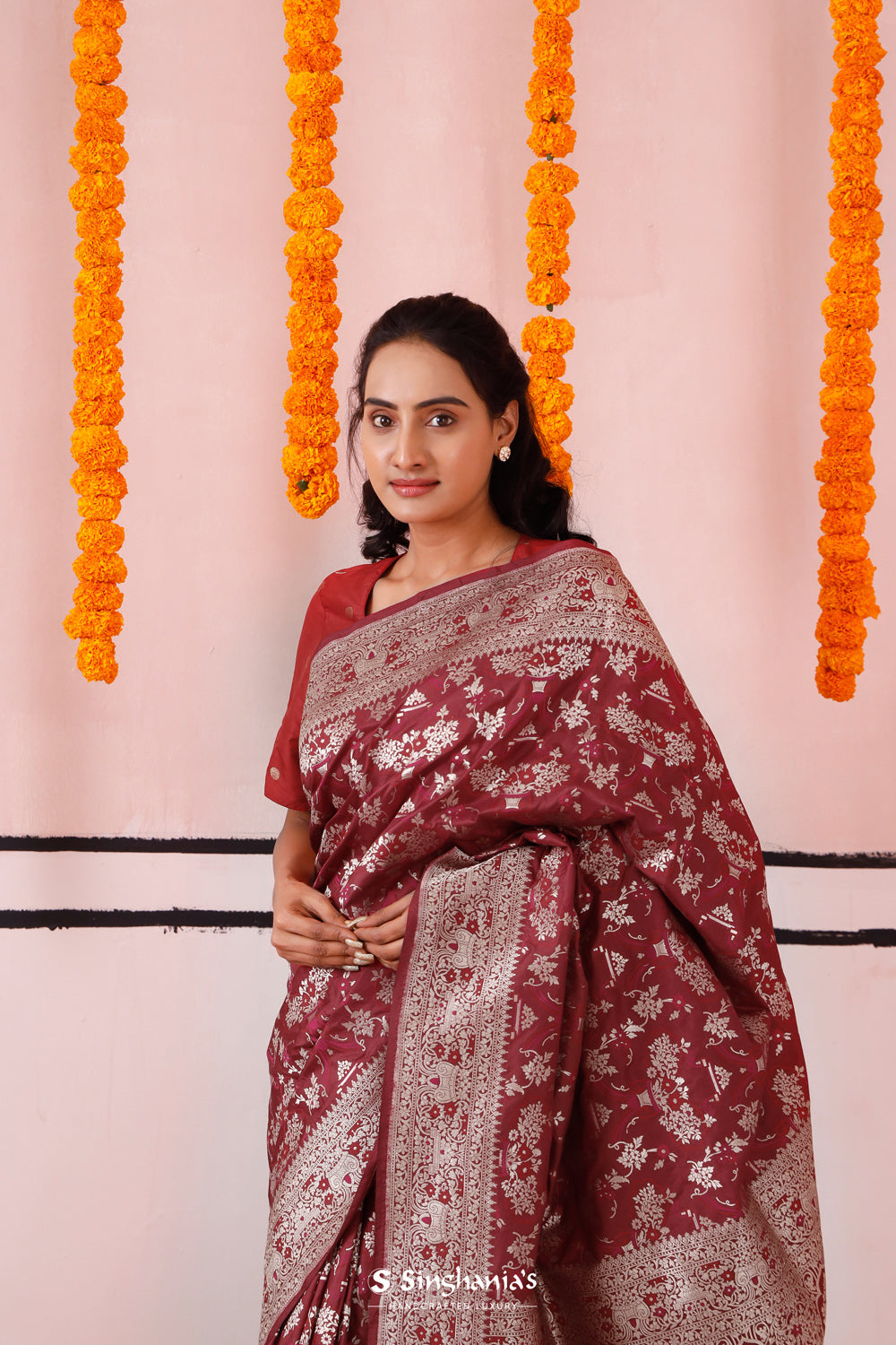 Maroon Pink Banarasi Silk Saree With Floral Design