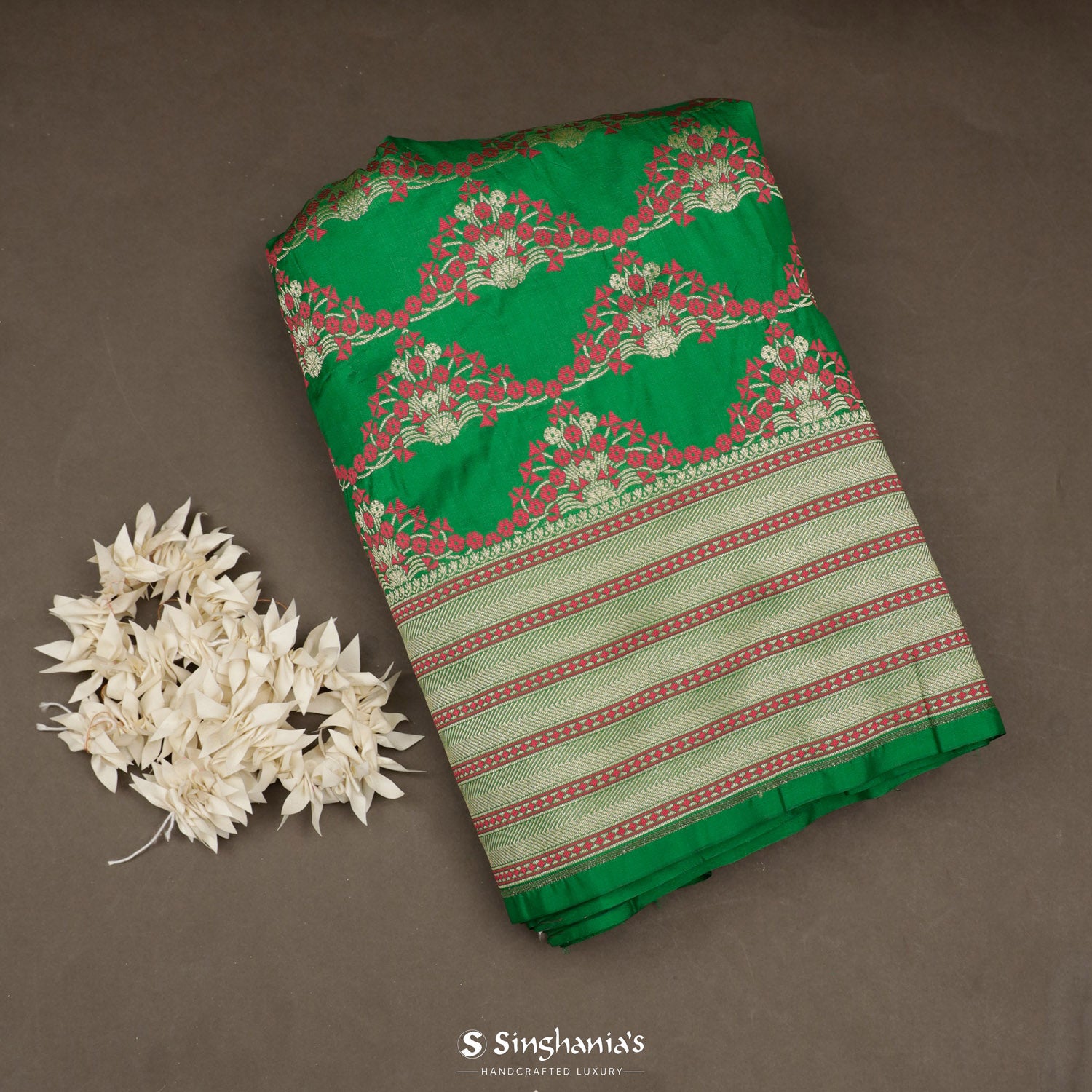 Christmas Green Banarasi Saree With Floral Jaal Pattern