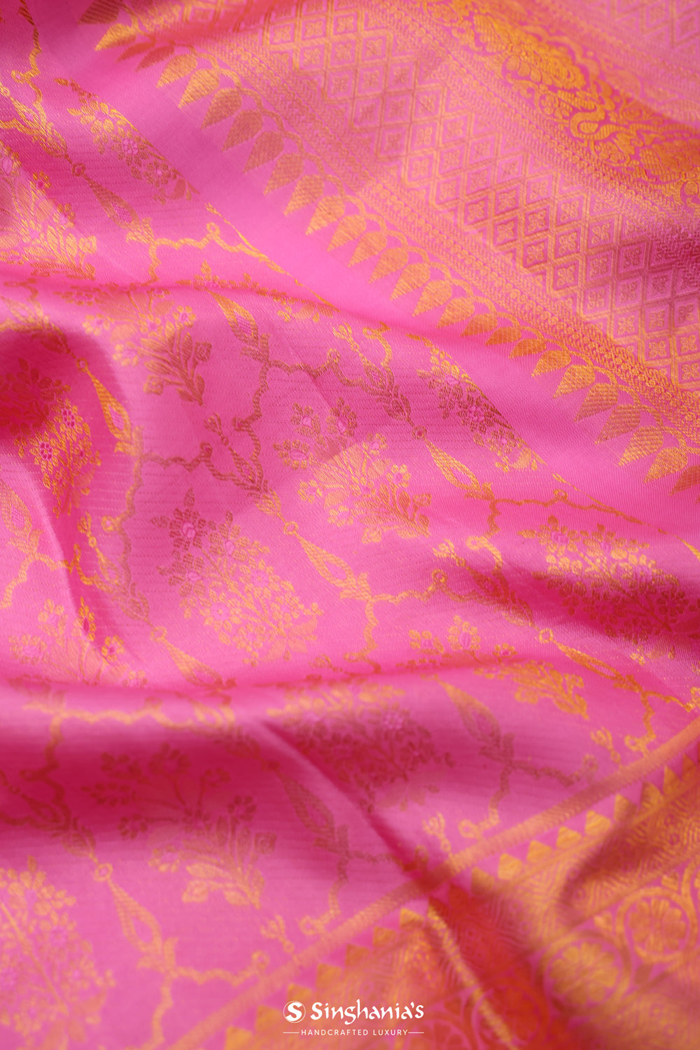 Pearl Pink Kanjivaram Silk Saree With Floral Weaving