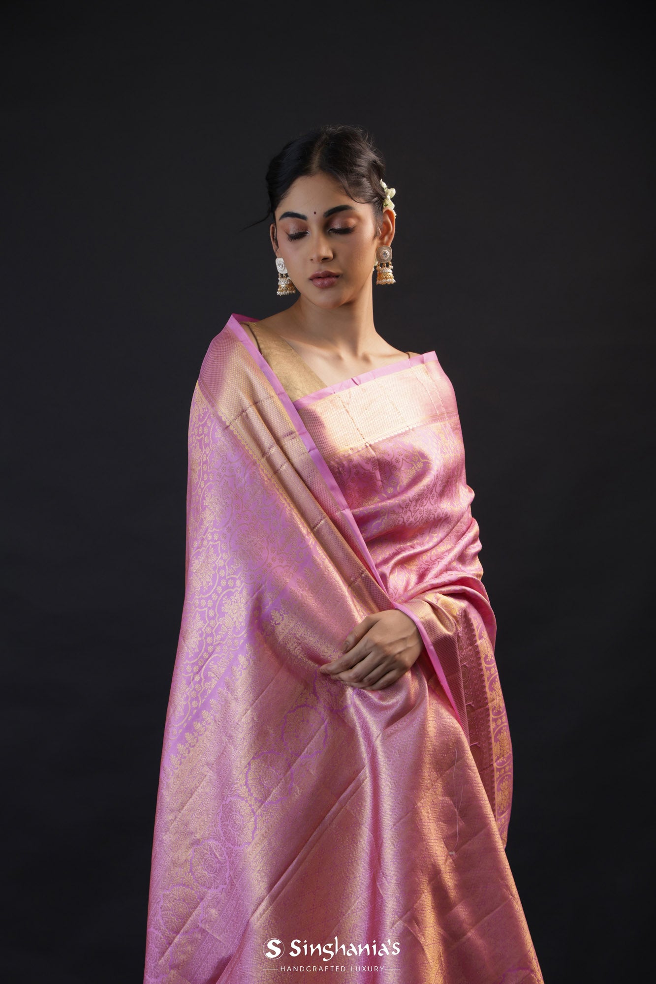 Deep Lilac Kanjivaram Silk Saree With Zari Butti