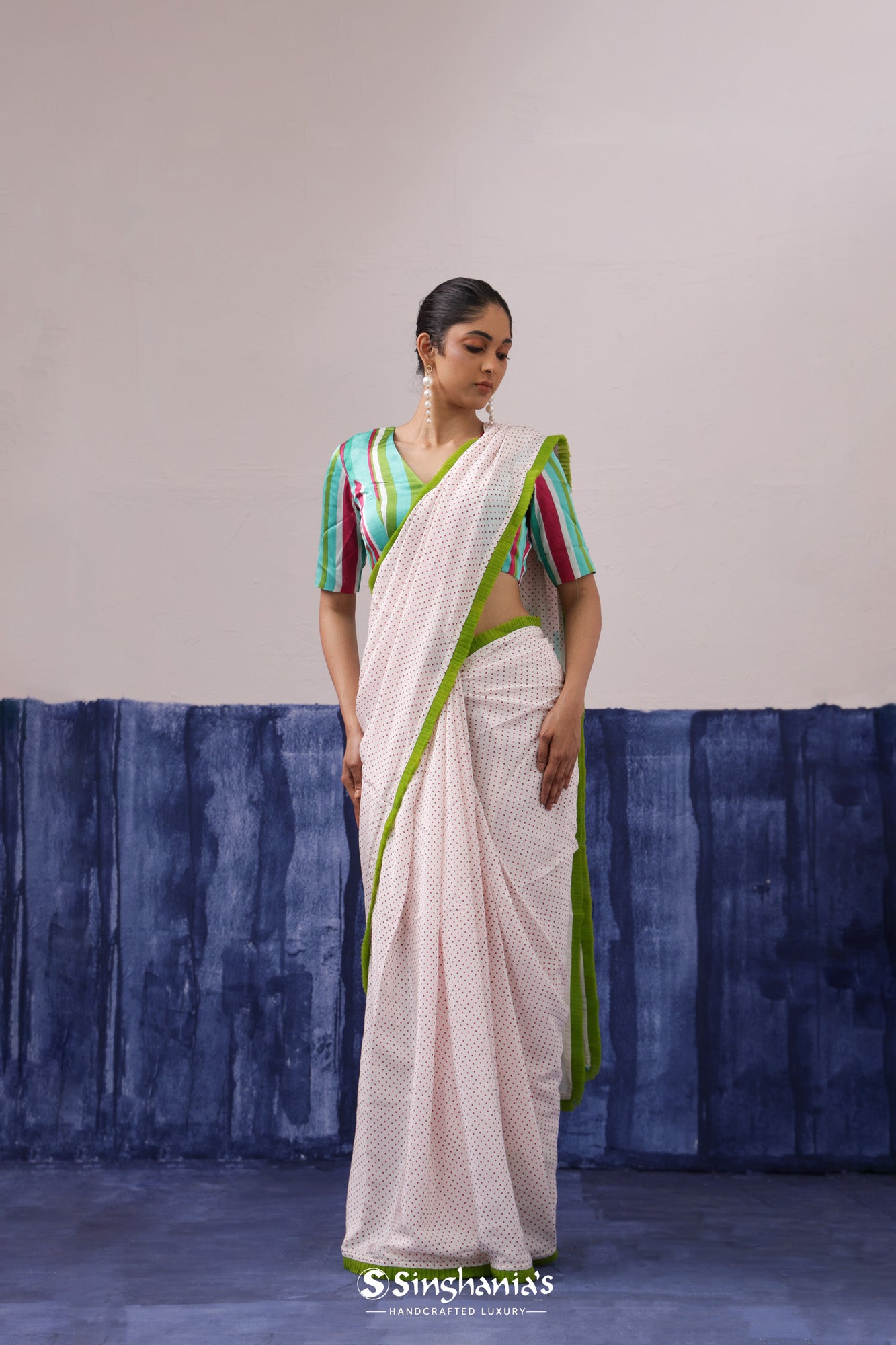 Rose White Printed Crepe Saree With Geometric Pattern