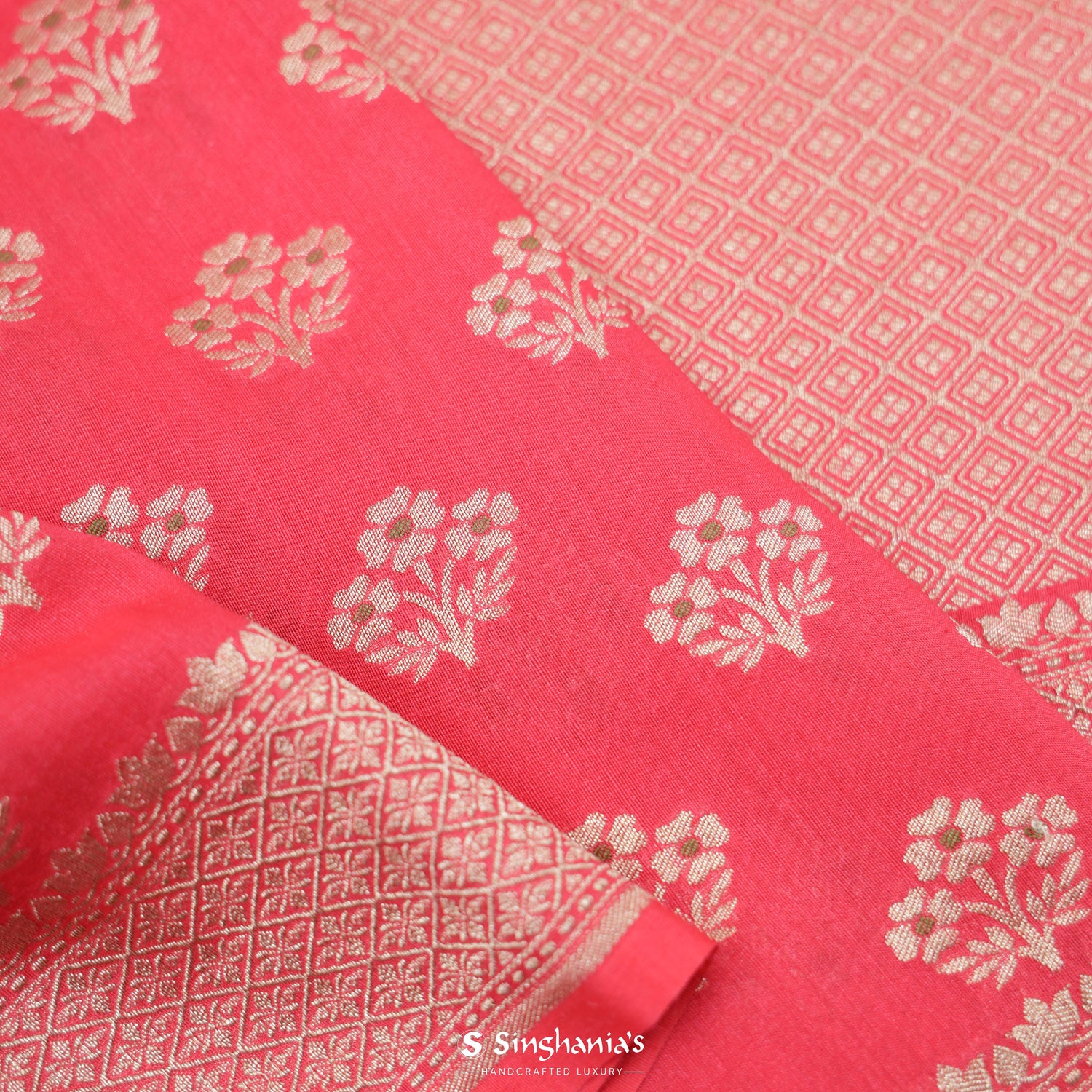 Cheerful Red Moonga Saree With Banarasi Weaving