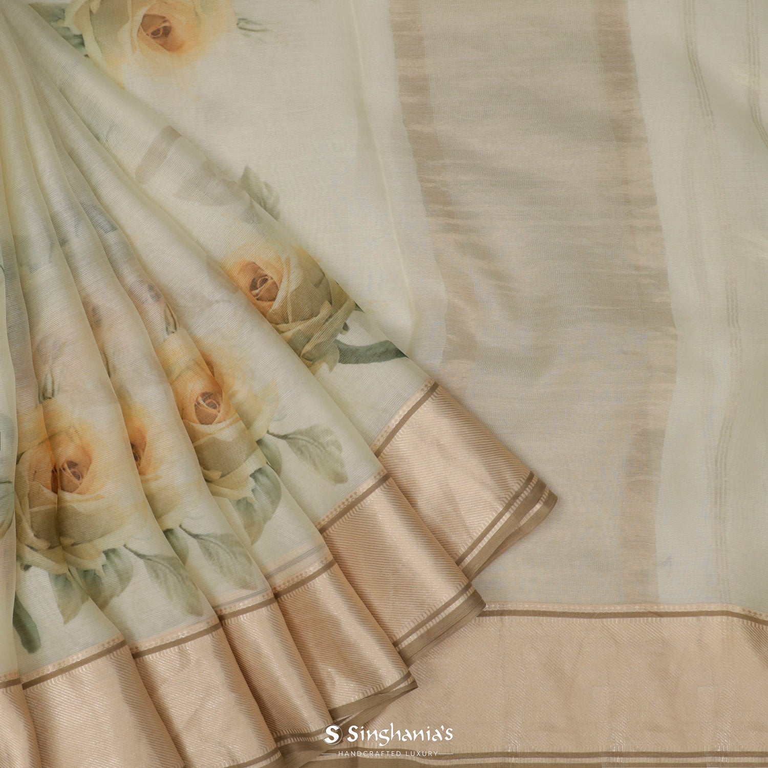 Old Lace White Printed Maheshwari Silk Saree With Abstract Pattern