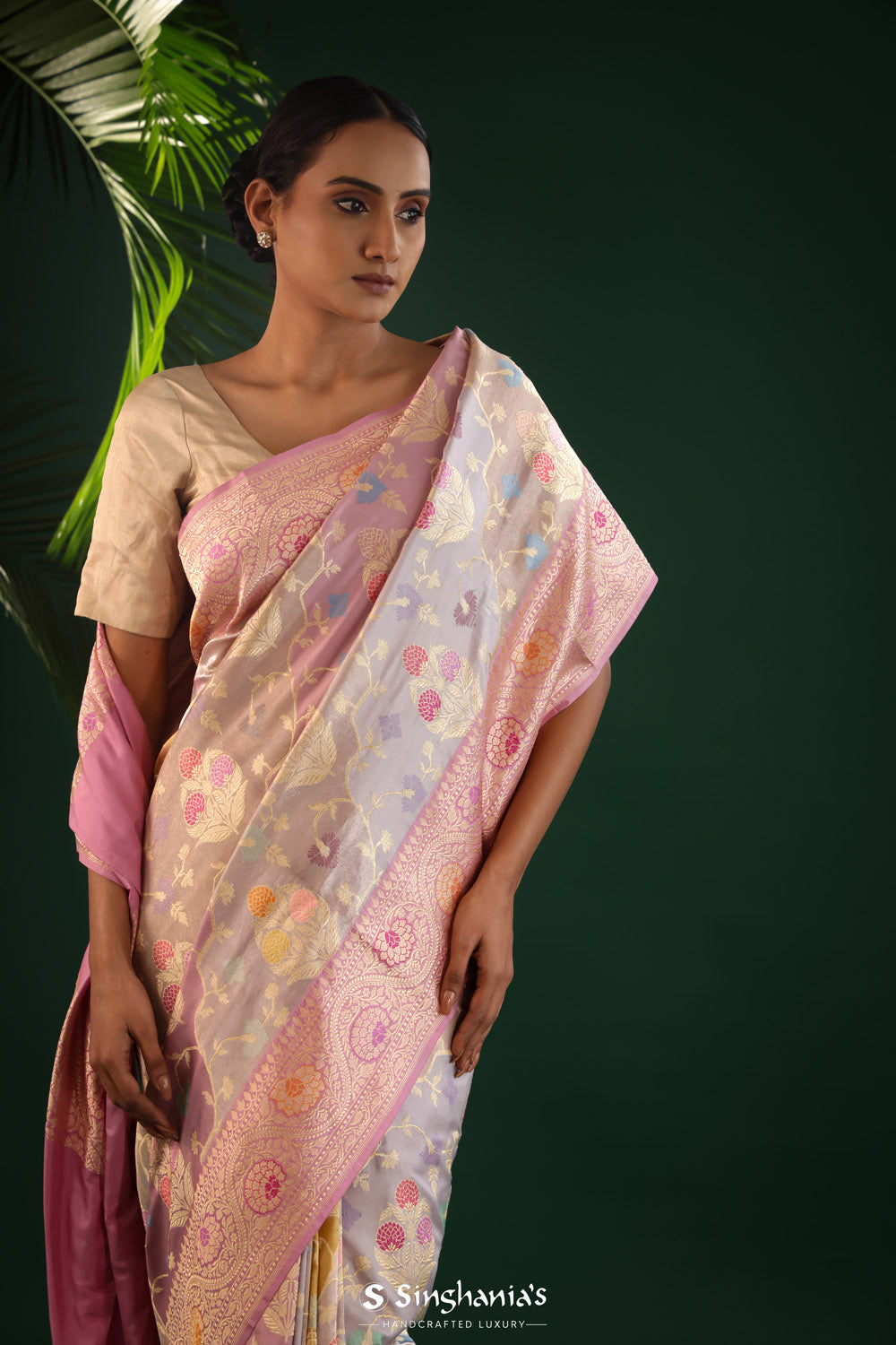 Pastel Purple Rangkat Banarasi Silk Saree With Floral Design