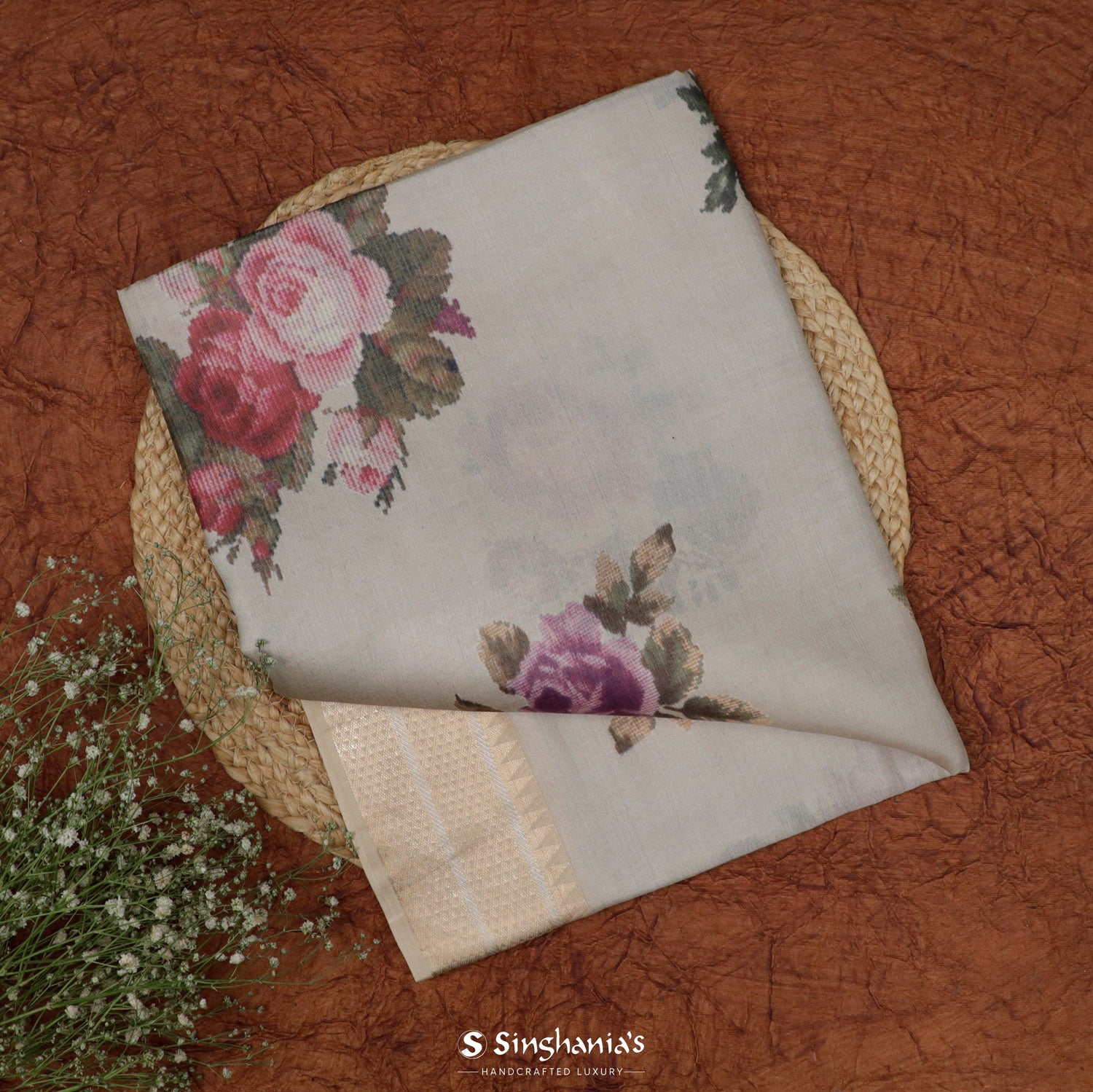 Pastel Gray Printed Tussar Silk Saree With Floral Pattern