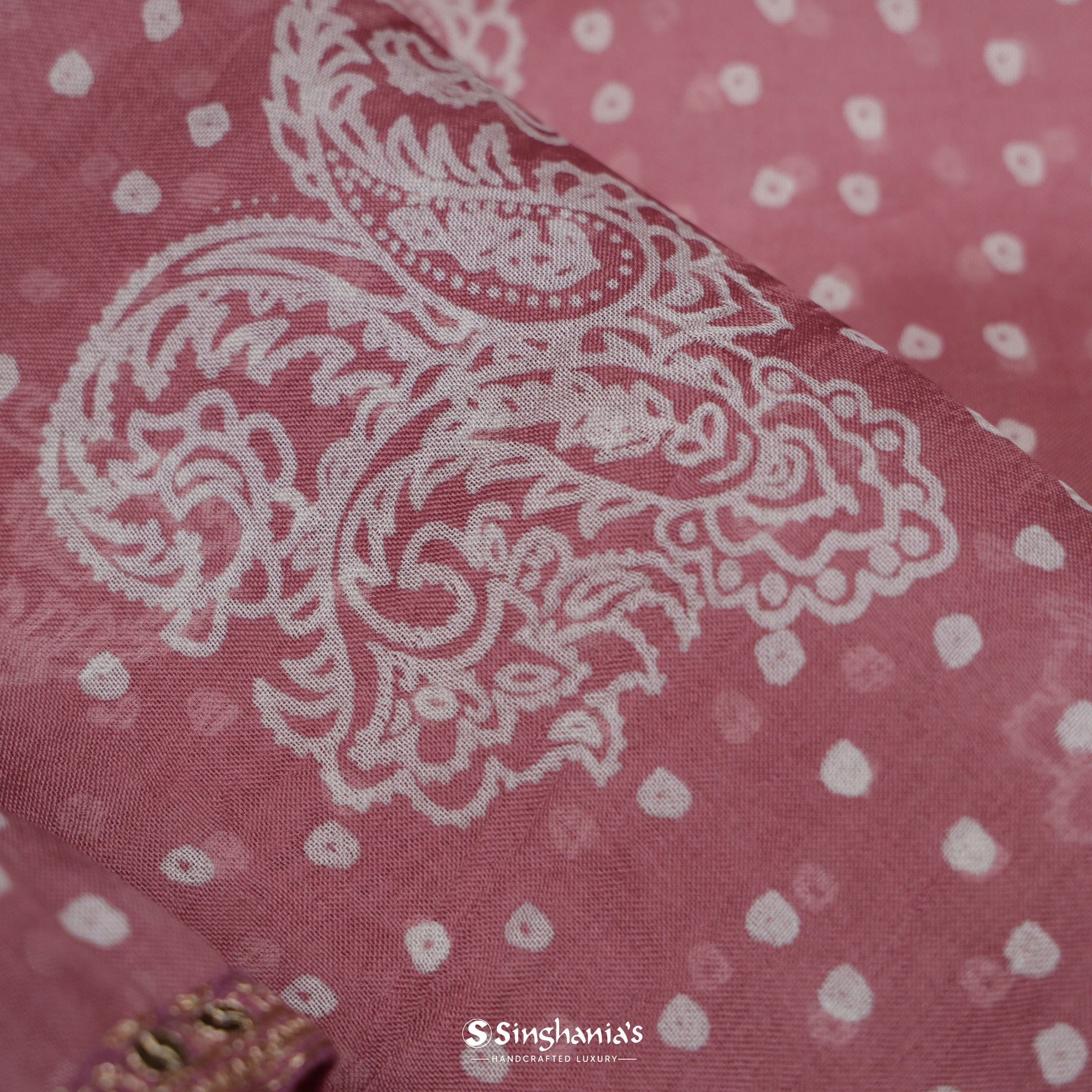 Old Rose Pink Printed Bandhani Organza Saree With Paisley-Butti Pattern