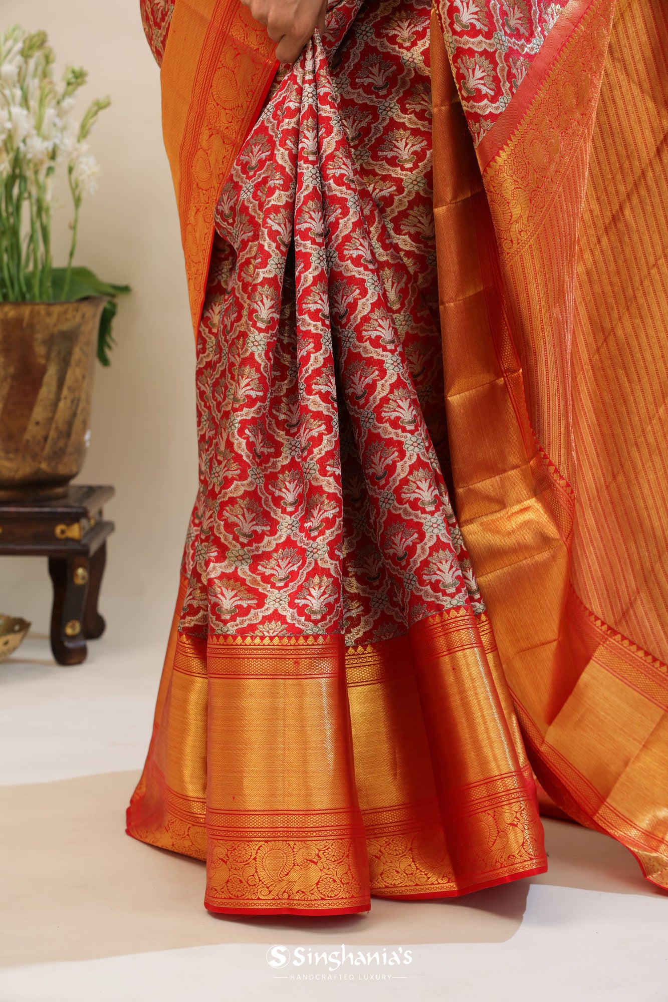 Dark Desire Red Kanjivaram Silk Saree With Kaddi Border