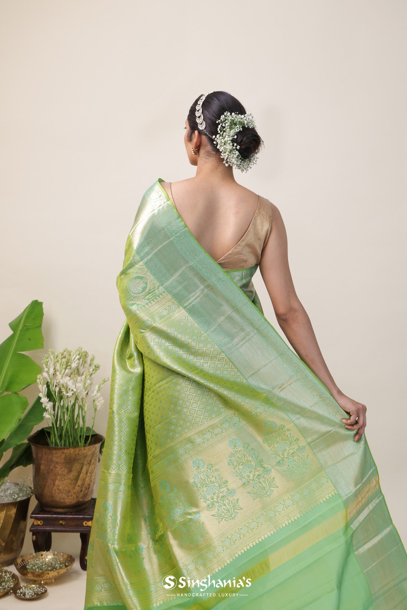 Pistachio Green Tissue Kanjivaram Silk Saree With Nature Inspired Motif Pattern