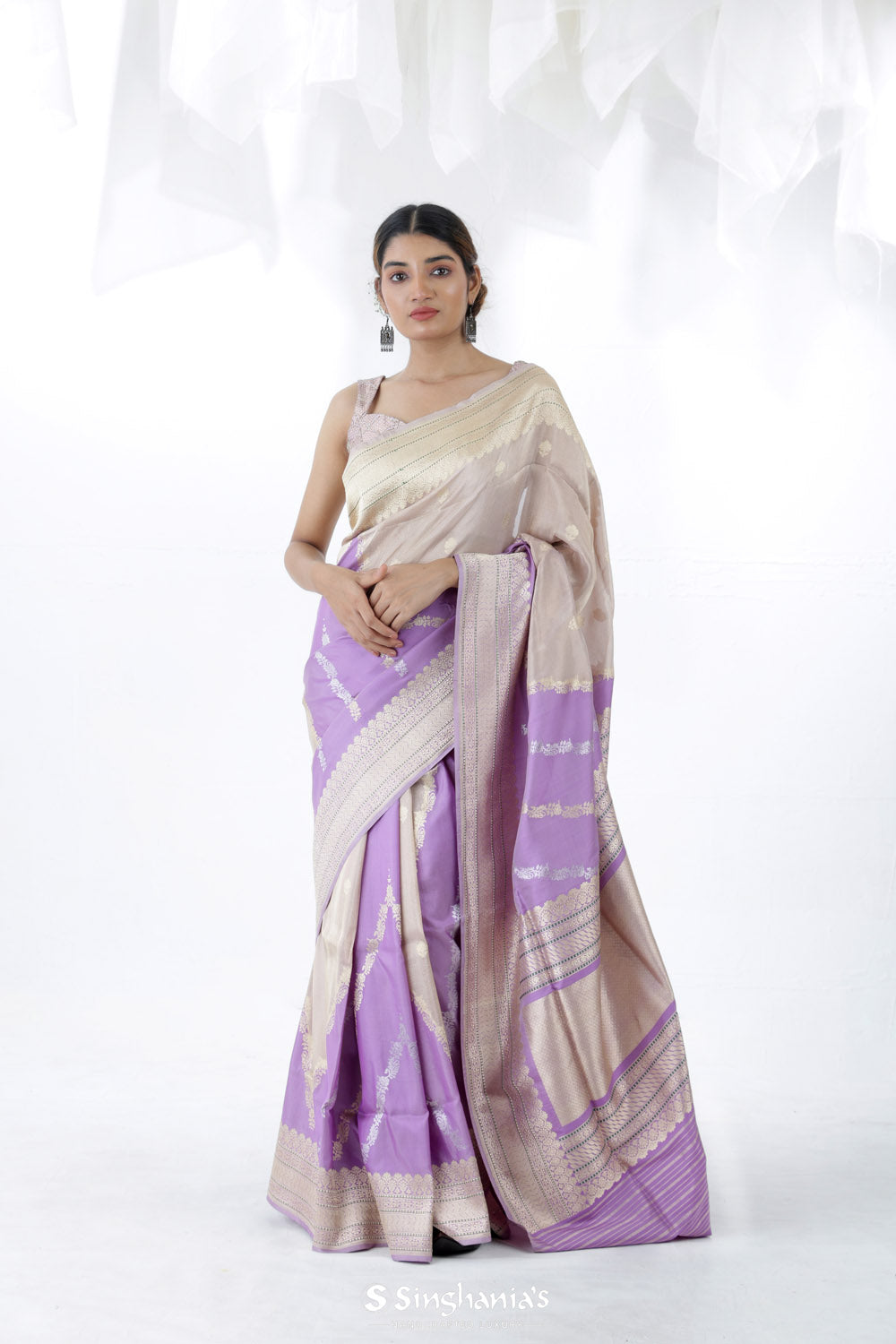 Brilliant Purple Banarasi Silk Saree With Floral Design