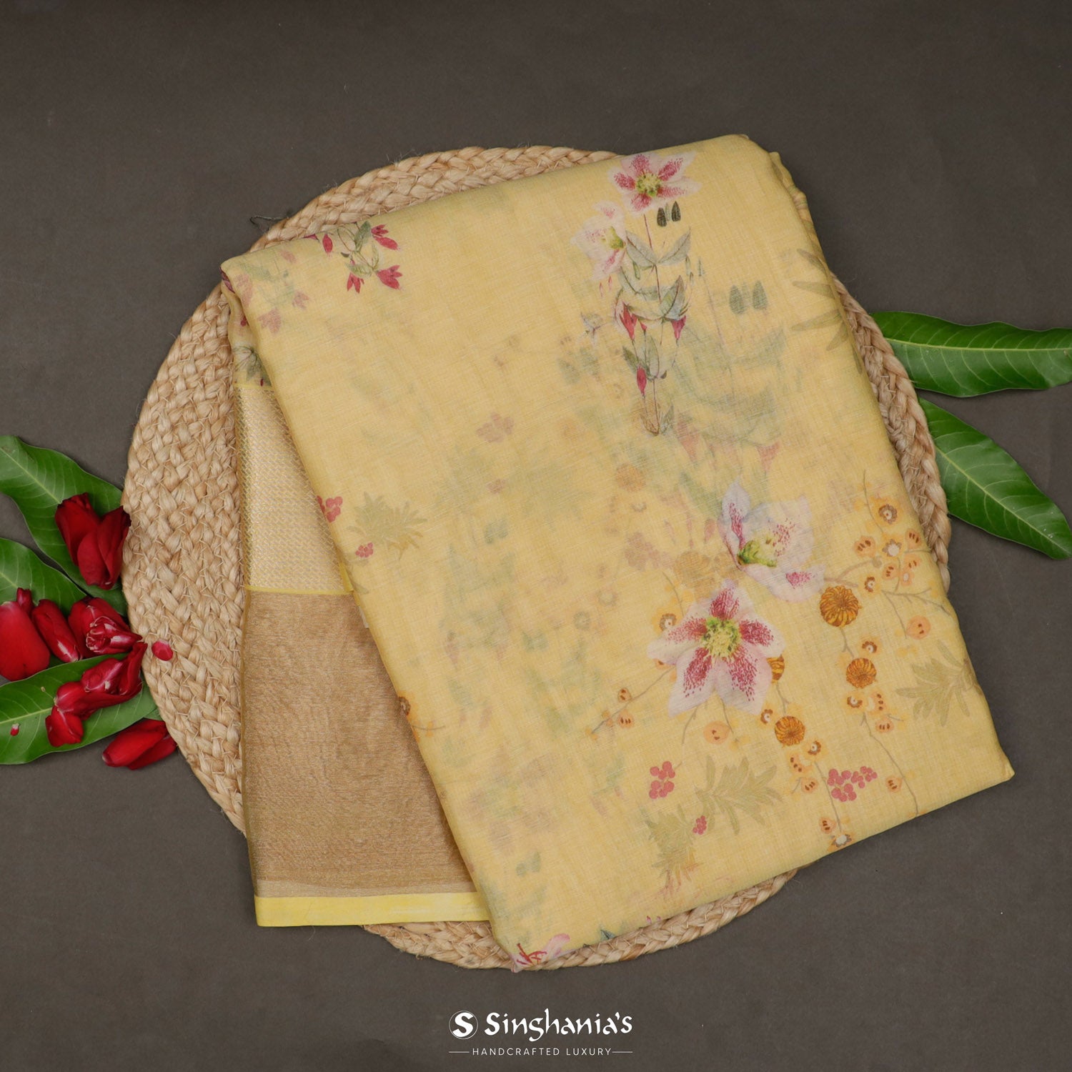 Macaroon Yellow Printed Maheshwari Saree With Floral Pattern