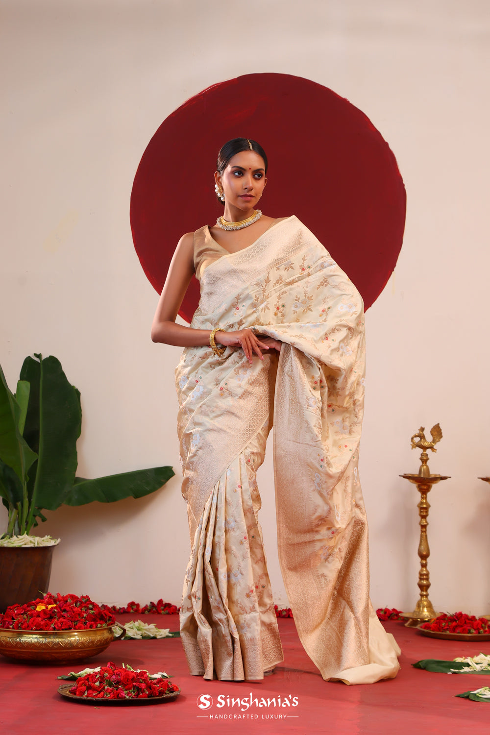 Cream Yellow Banarasi Silk Saree With Foral Jaal