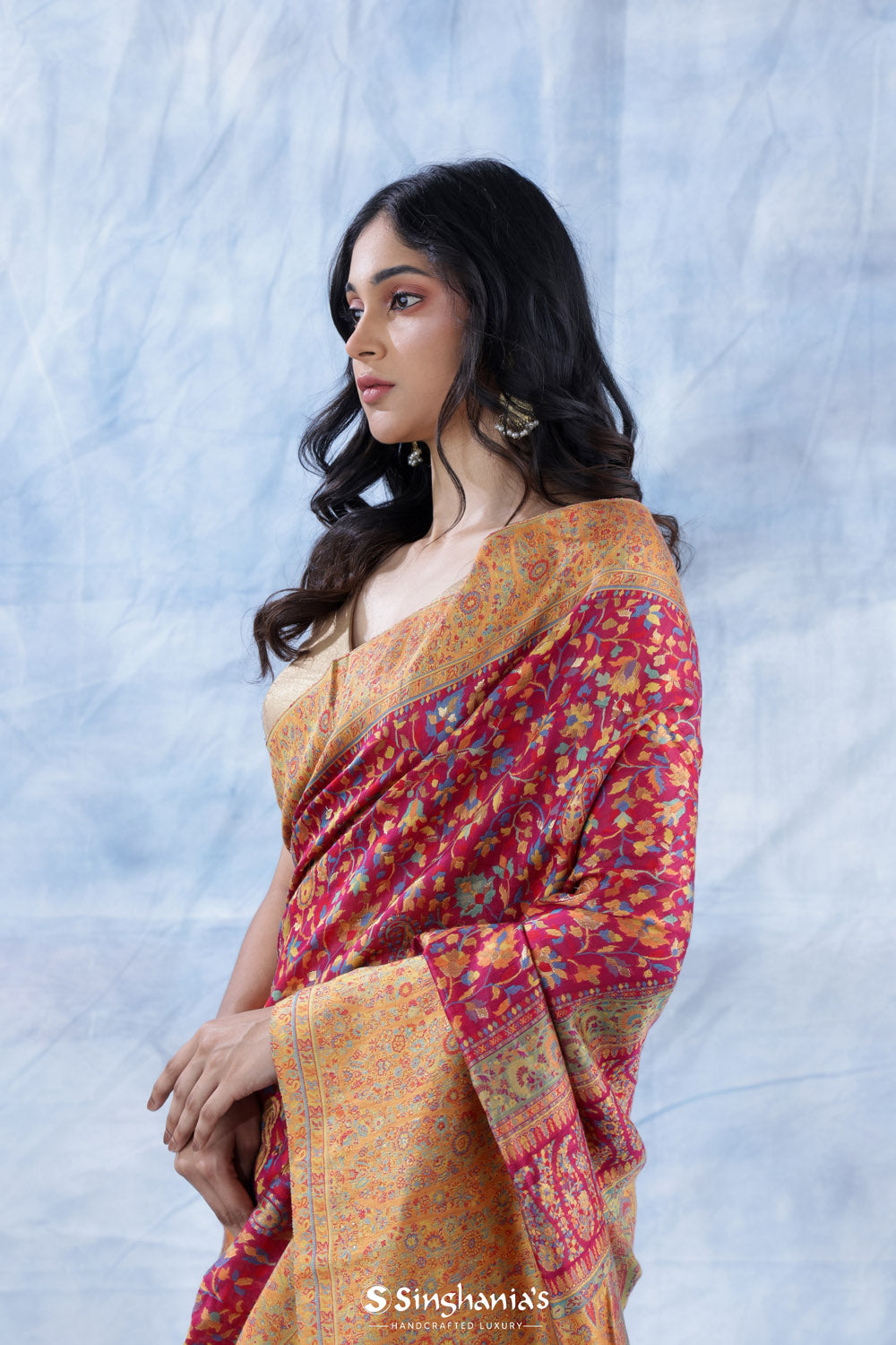 Hibiscus Red Kani Handloom Saree With Floral Jaal Design