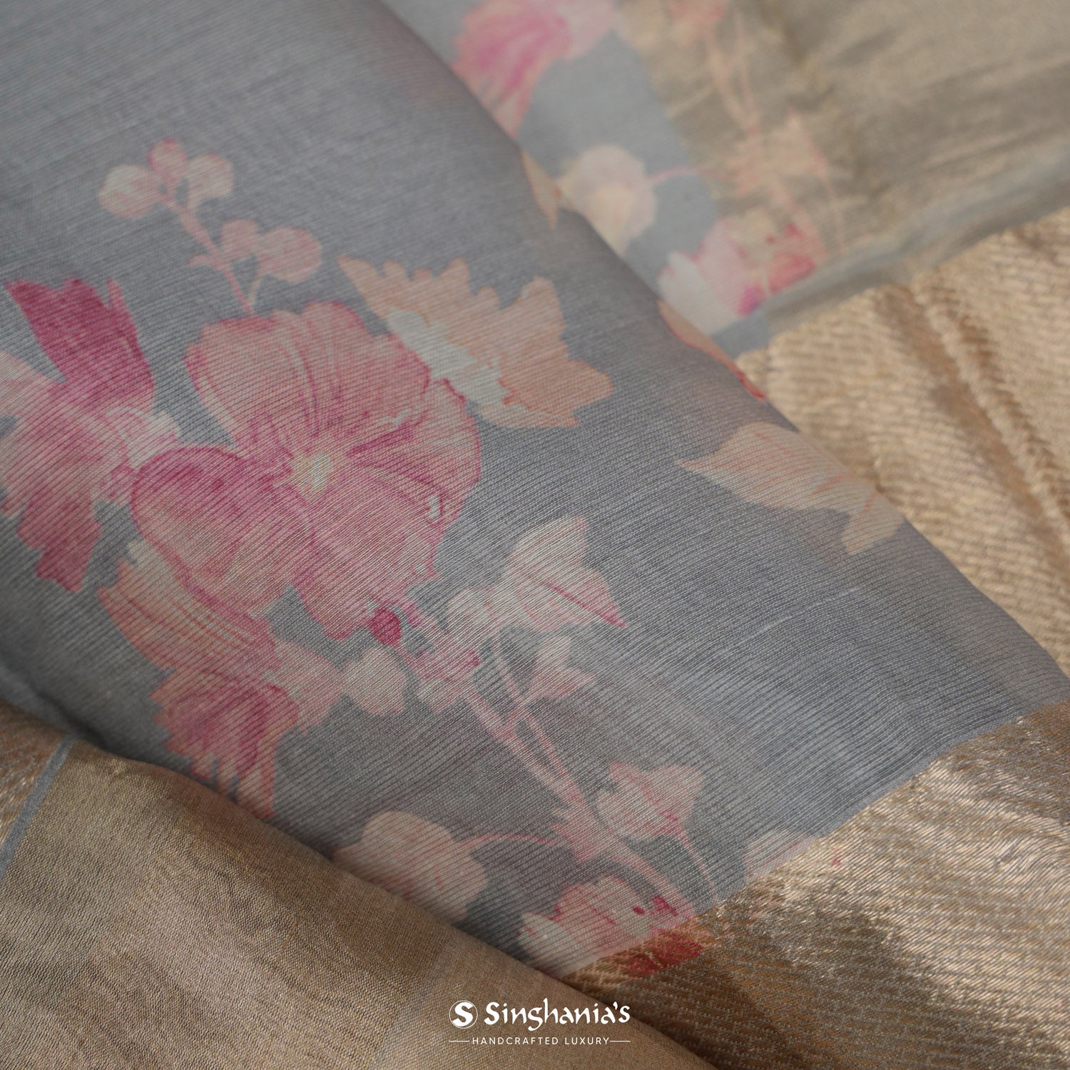 Storm Gray Printed Maheshwari Saree With Floral Pattern