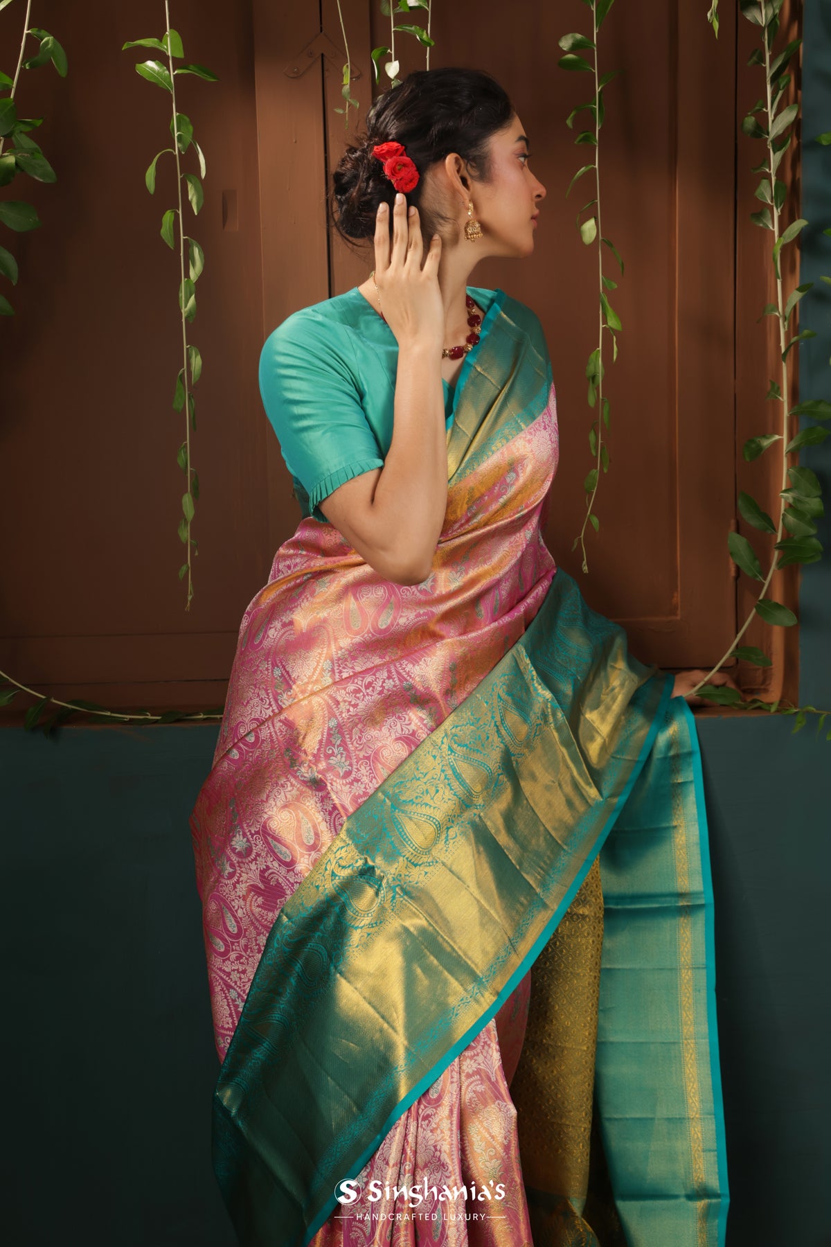 Deep Pink Kanjivaram Silk Saree With Floral Jaal Weaving