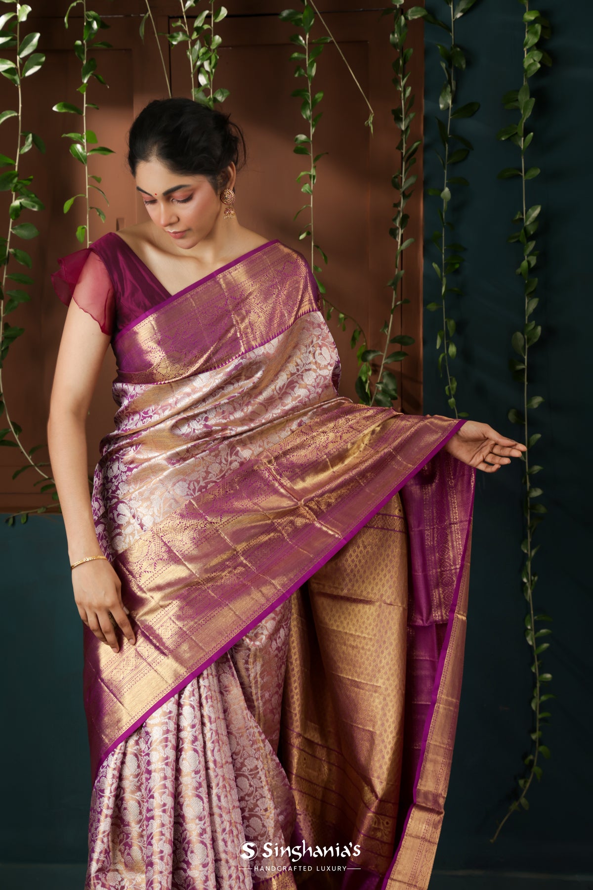 Eminence Purple Tissue Kanjivaram Saree With Floral Jaal Weaving