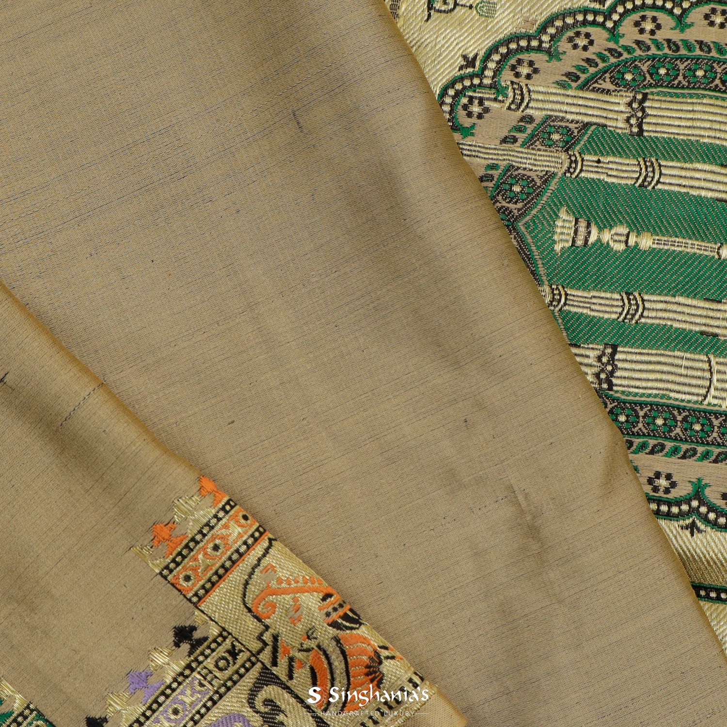 Dried Moss Brown Banarasi Silk Saree With Meenakari Pallu And Border