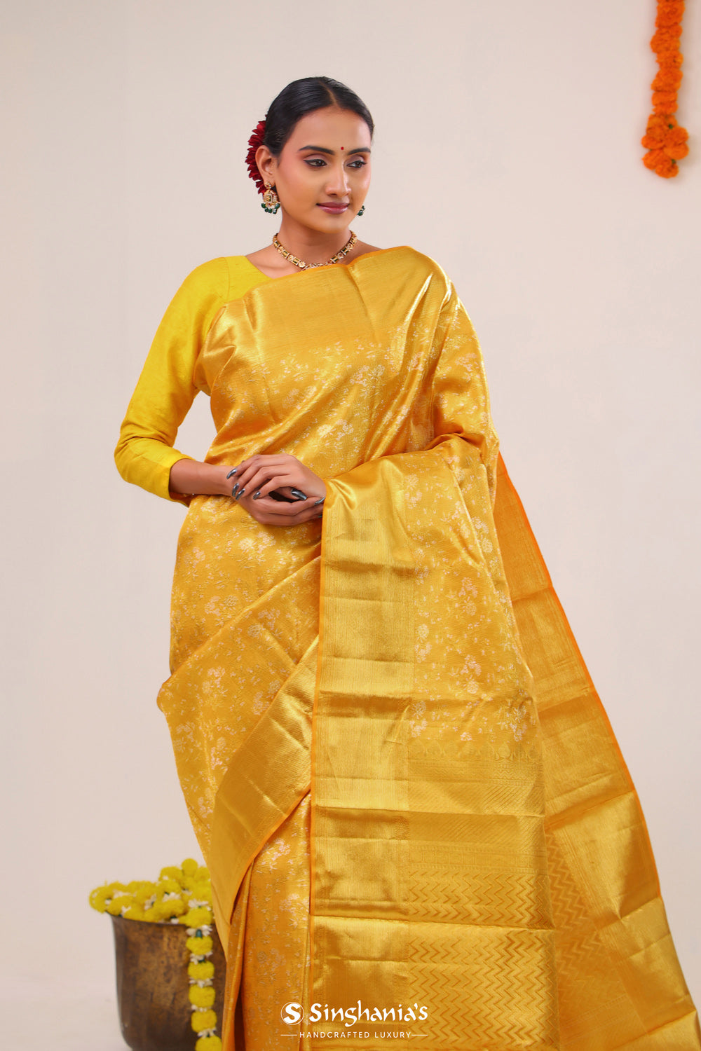 Autumn Gold Floral Jaal Kanjivaram Silk Saree