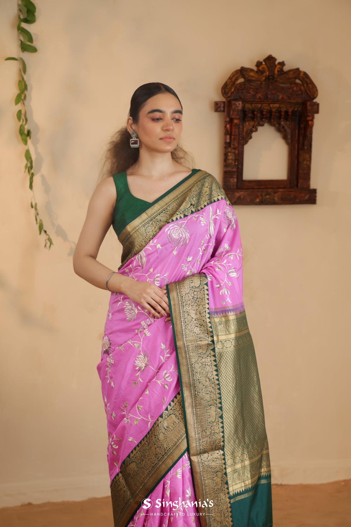 Middle Purple Kanchi Saree With Floral Embroidery