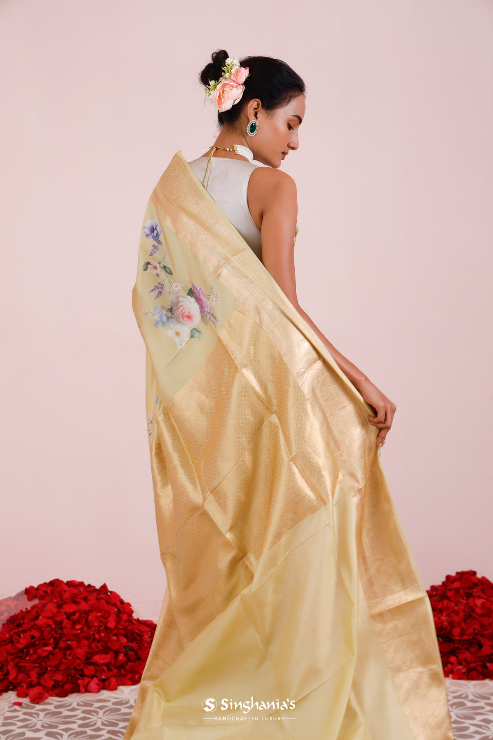 Printed Kanjivaram Silk Saree In Light Yellow Green