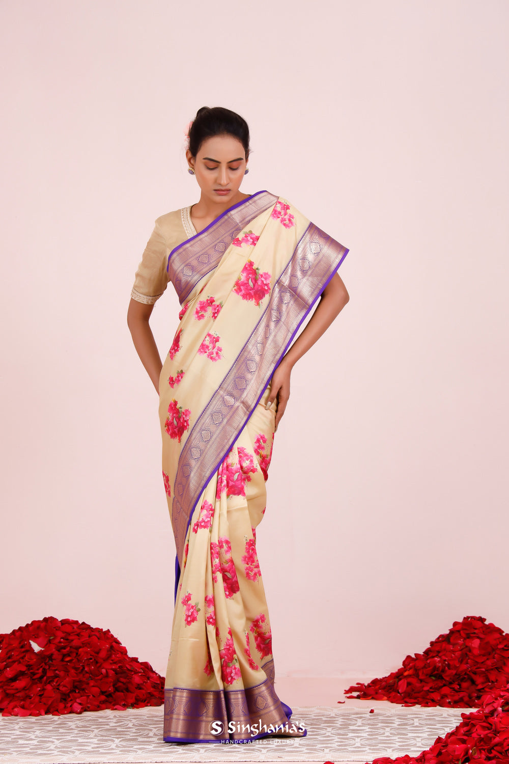 Printed Kanjivaram Silk Saree In Faded Yellow