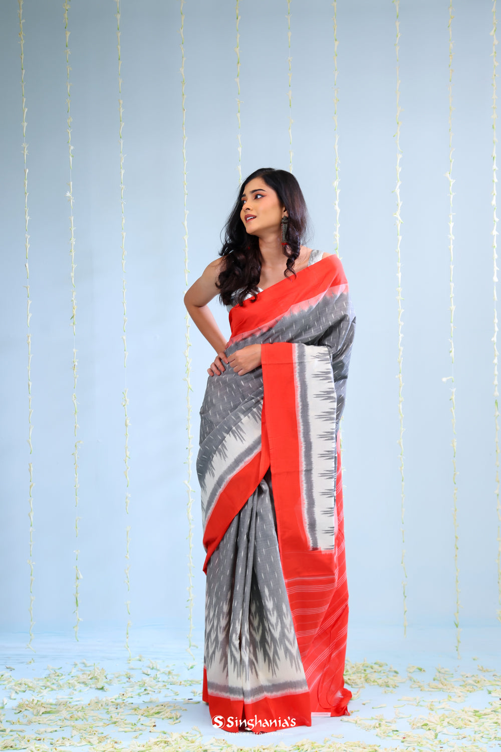 Cloud Grey Ikkat Silk Saree With Butti Design