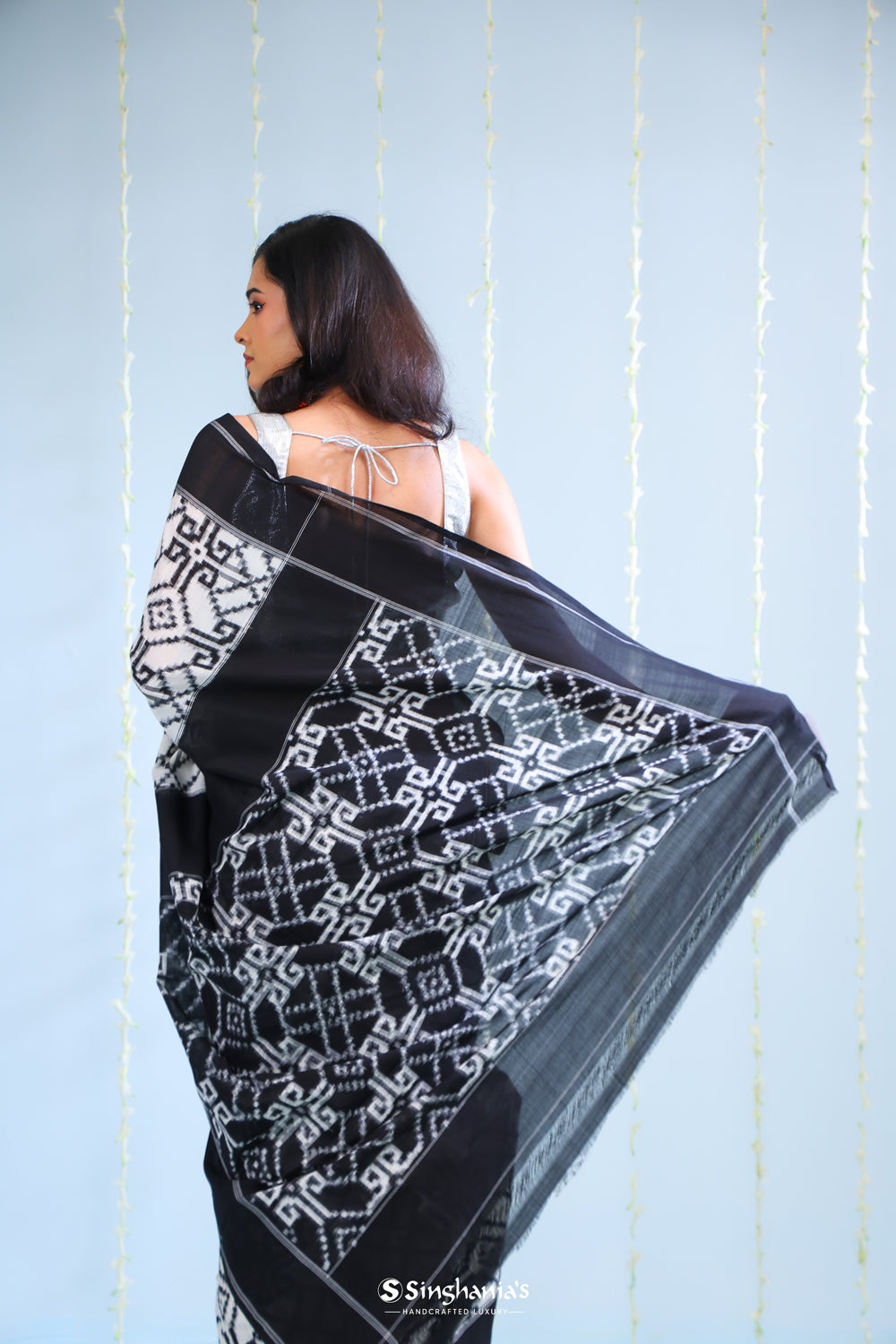 White Black Ikkat Cotton Saree With Traditional Pattern