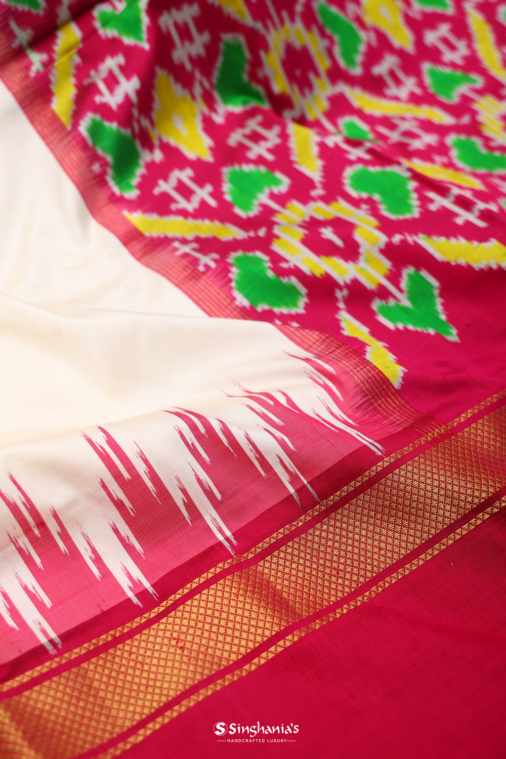 Ivory White Ikkat Silk Saree With Contrast Border