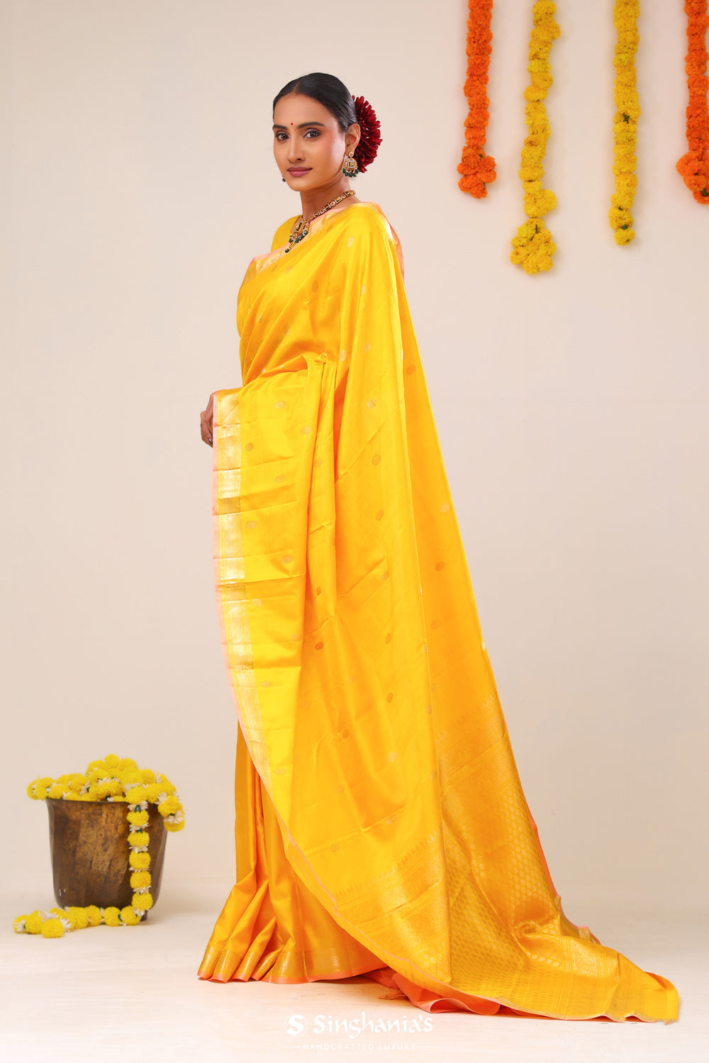 Vibrant Yellow Butti Kanjivaram Silk Saree