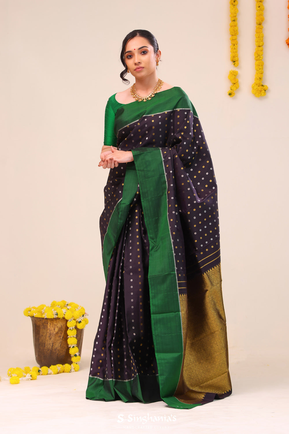 Night Black Butta Kanjivaram Silk Saree