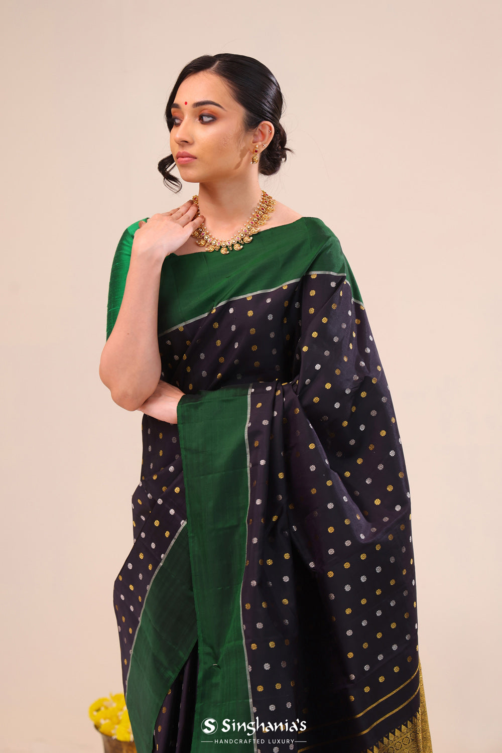 Night Black Butta Kanjivaram Silk Saree